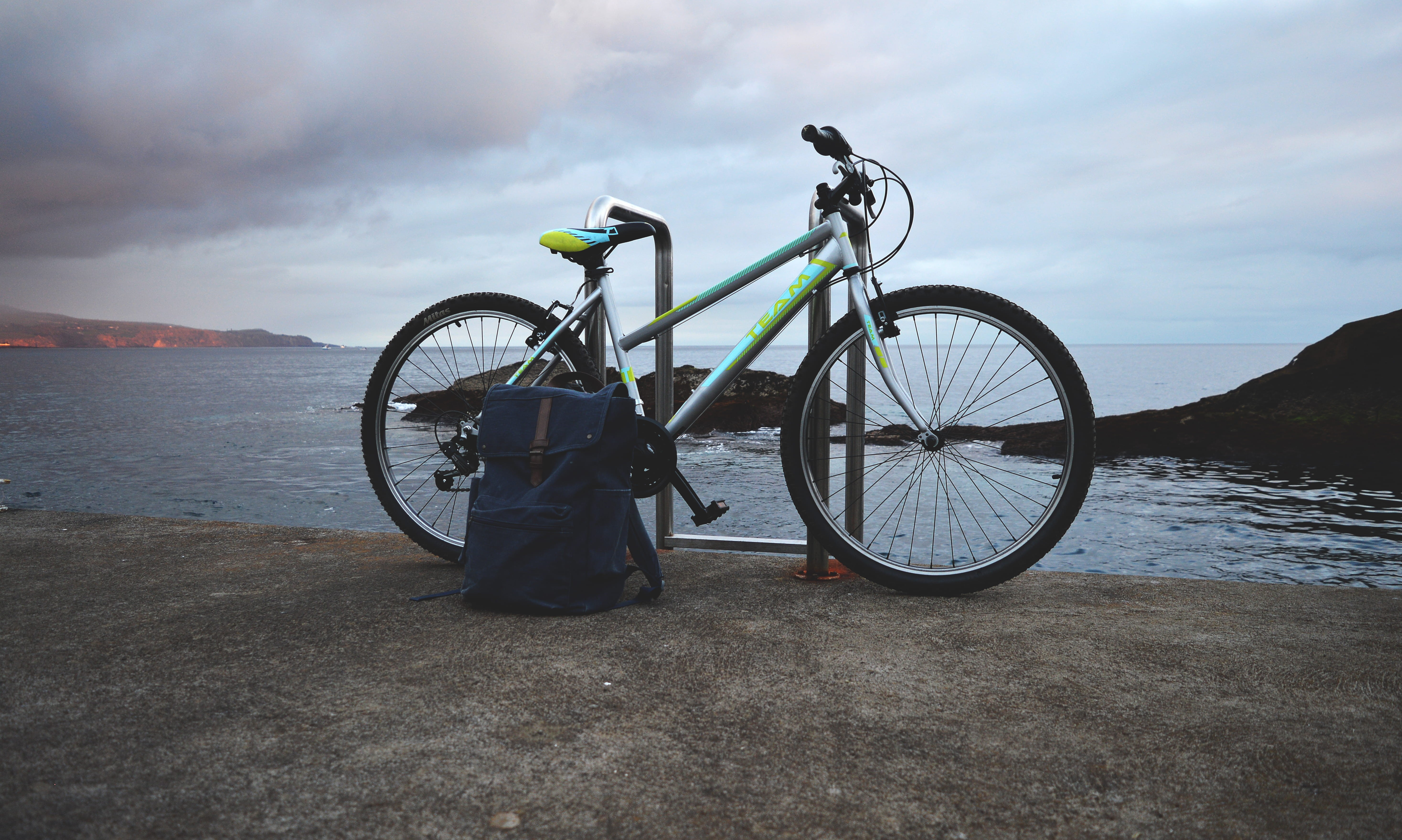 wheel, non-urban scene, day, transportation, beauty in nature, ocean, island, 5K, sky, water, land, cloud - sky, exploring, journey, road trip, no people, HD Wallpaper