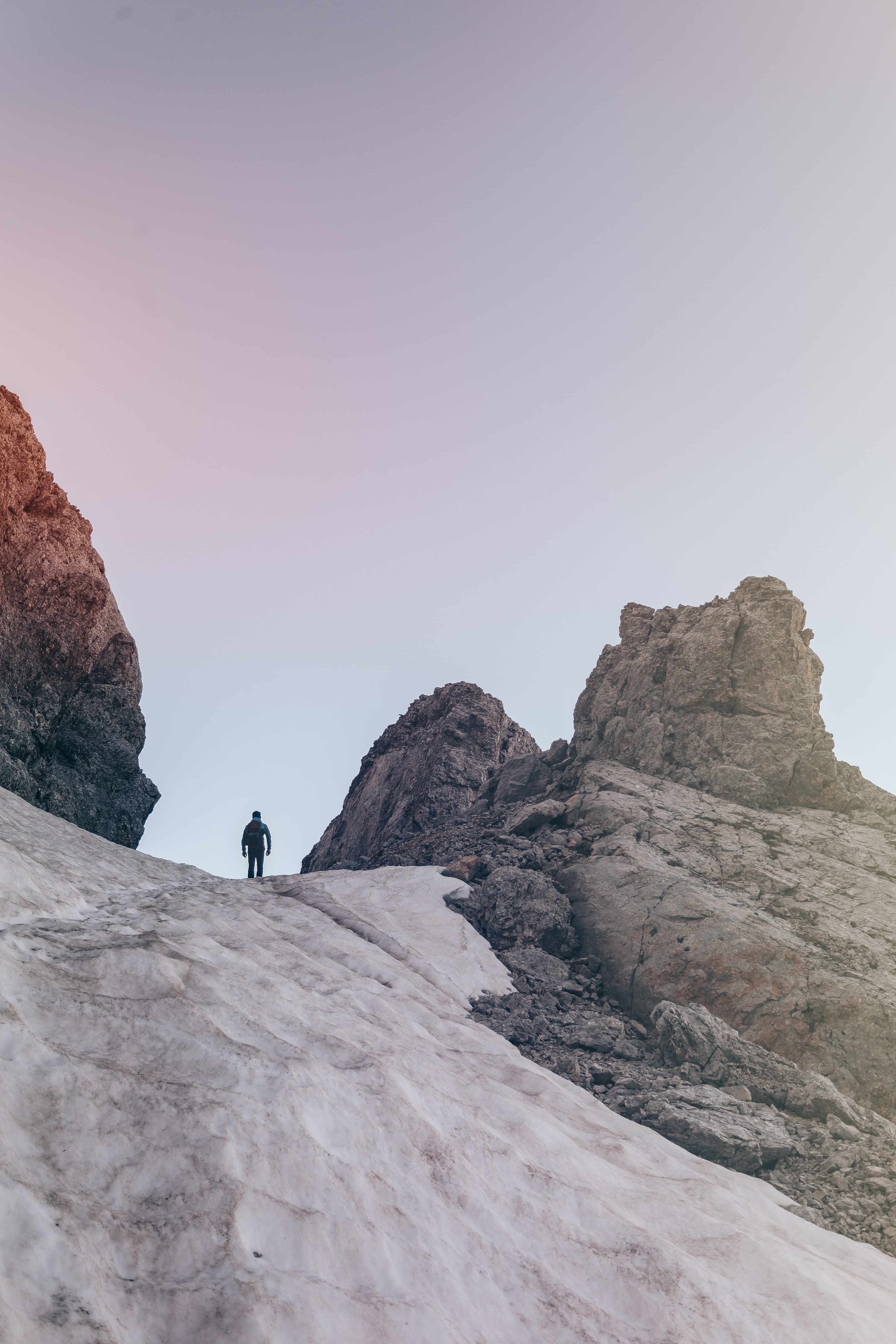 peak, silhouette, cliff, males, walking, deserted, extreme Terrain, journey, scenics, outdoors, travel, solitude, standing, sunrise, extreme Sports, silhouette man, Phone HD Wallpaper