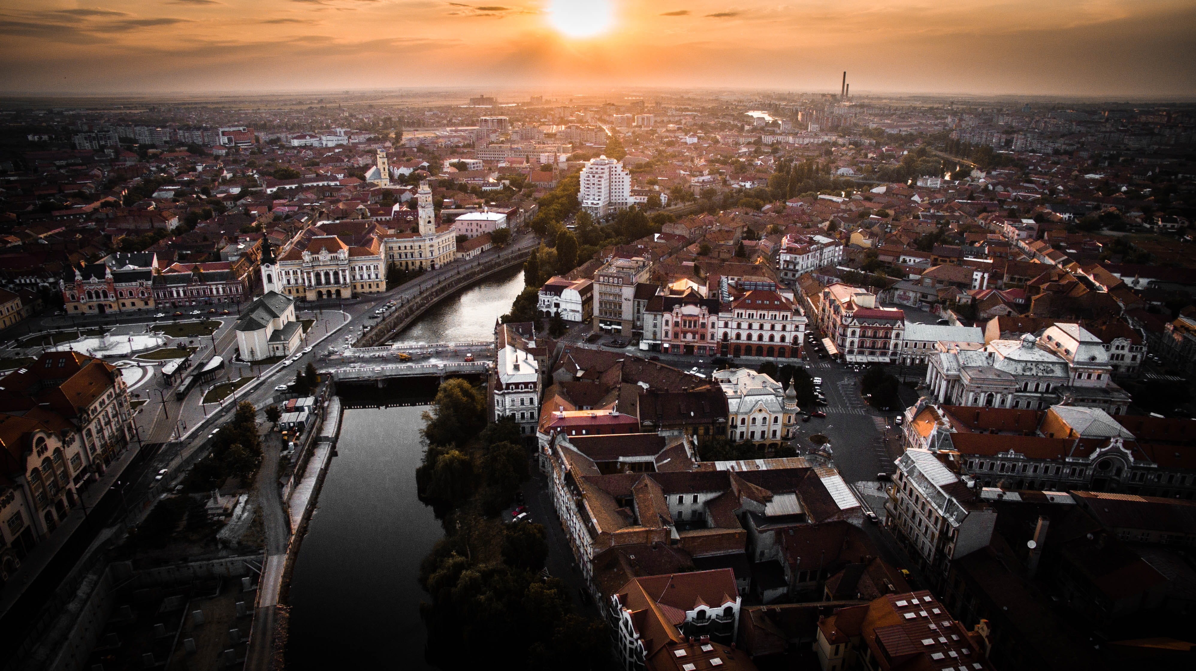 river, connection, cityscape, bihor, romania, crowd, skyscraper, bridge - man made structure, sky, high angle view, office building exterior, architecture, HD Wallpaper