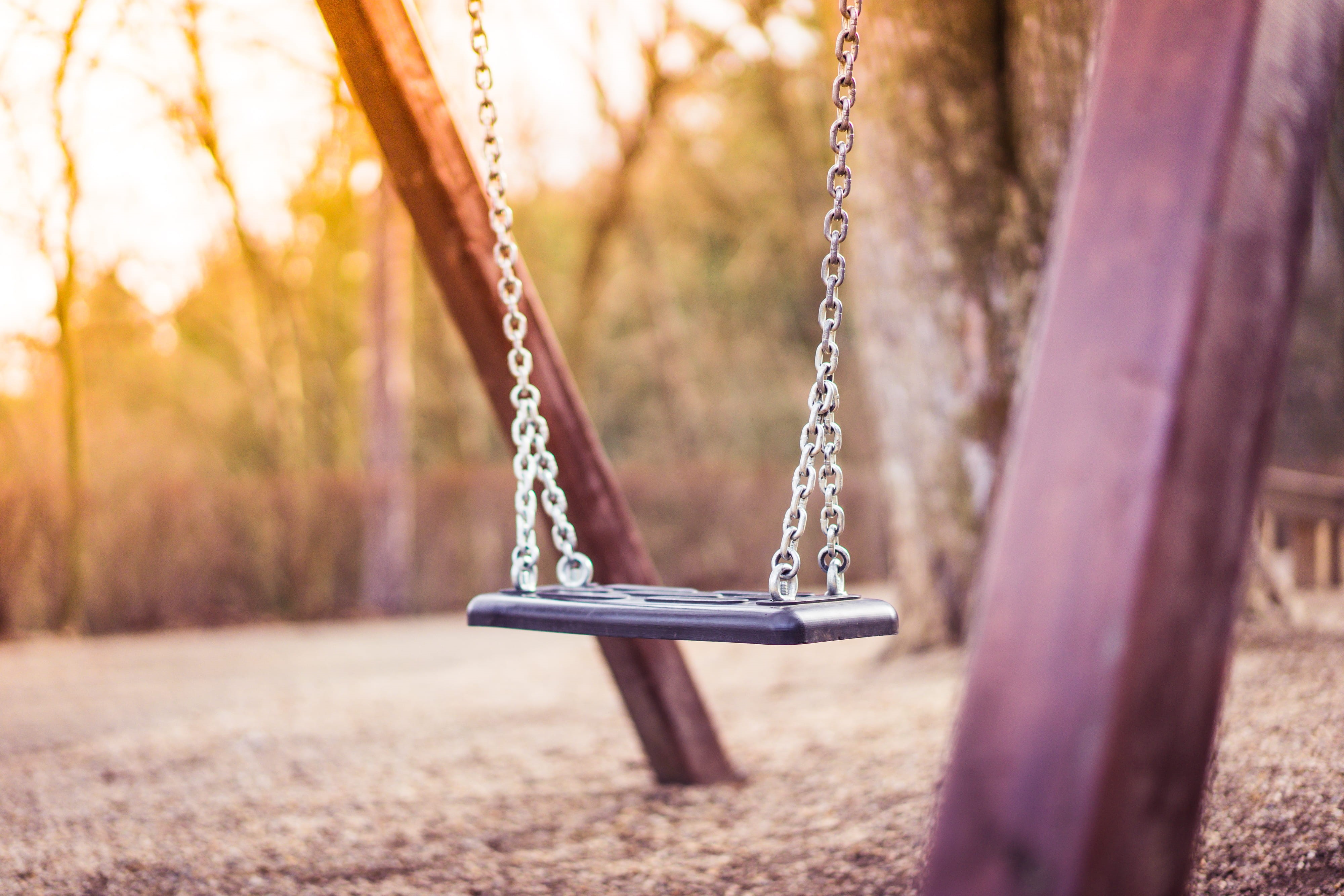 focus on foreground, selective focus, no people, park - Man Made Space, nature, City Park, empty, playful, jungle gym, metal, summer, outdoor play equipment, HD Wallpaper