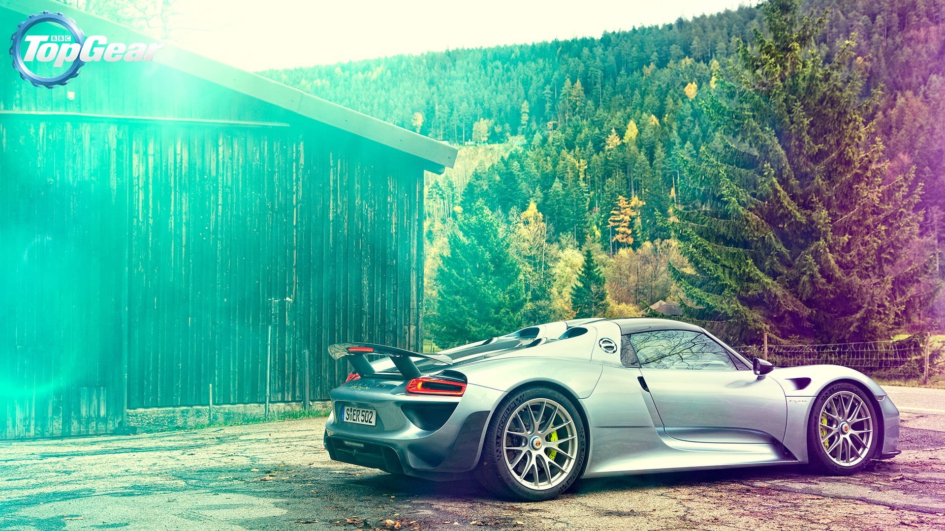 built structure, transportation, forest, motor vehicle, land vehicle, tree, parking, mode of transportation, Top Gear, supercars, green color, outdoors, HD Wallpaper