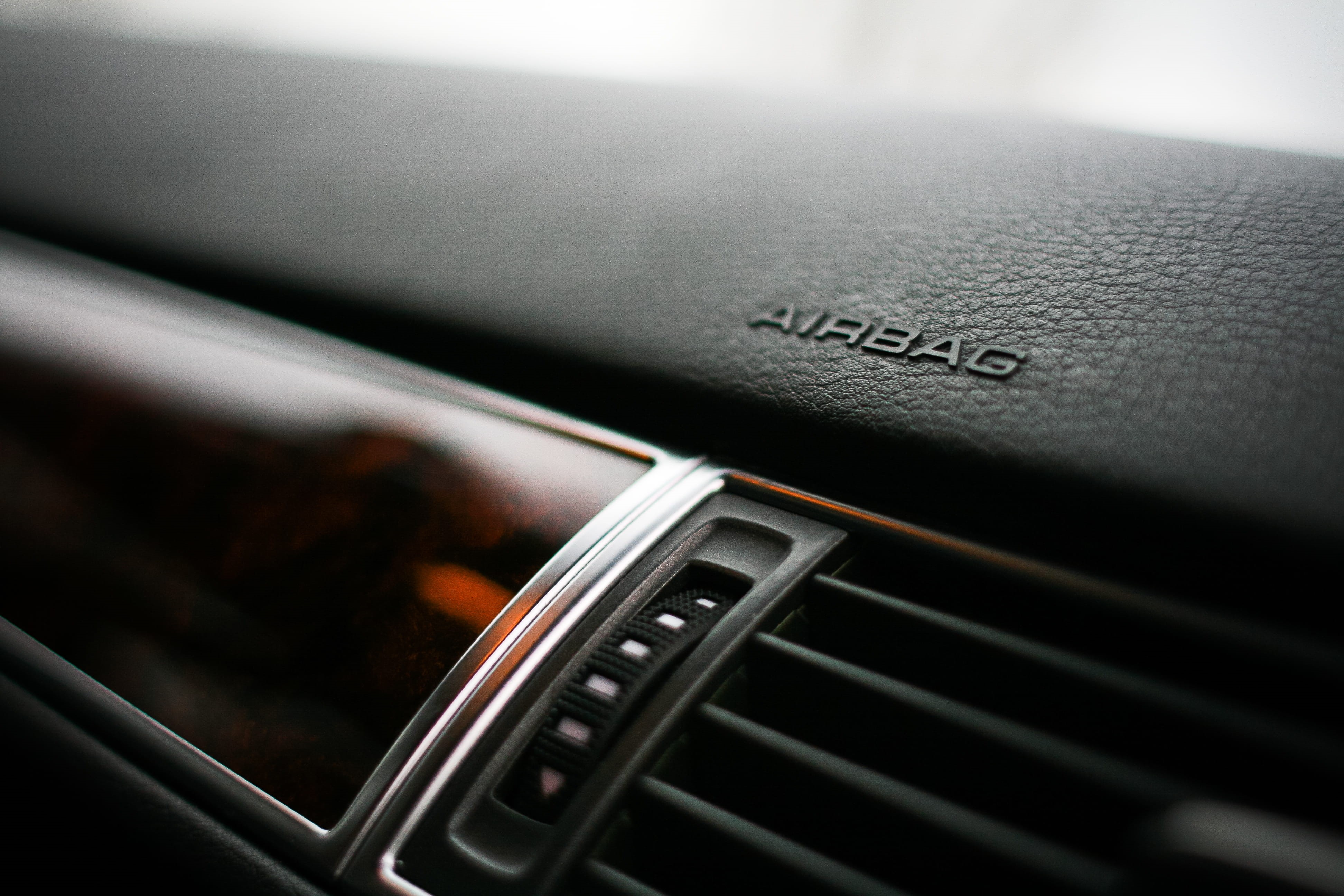 Dashboard, detail, technology, transportation, safety, communication, alloy, mode of transportation, 4K, no People, selective focus, wealth, modern, macro, HD Wallpaper