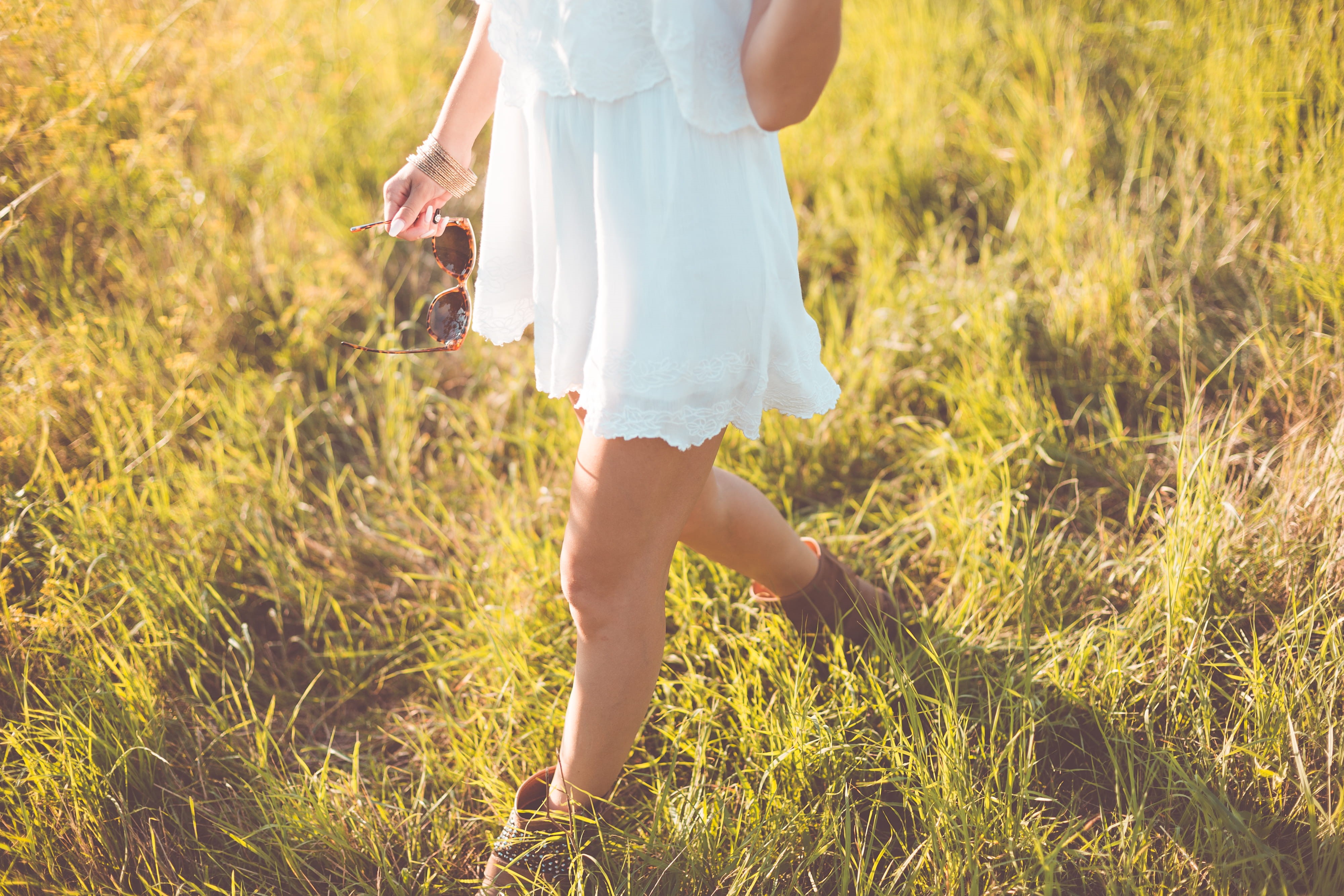 woman, casual clothing, day, girl, sunlight, summer, walking, freedom, boho, shorts, childhood, sun, dress, low section, happiness, human body part, grass, HD Wallpaper