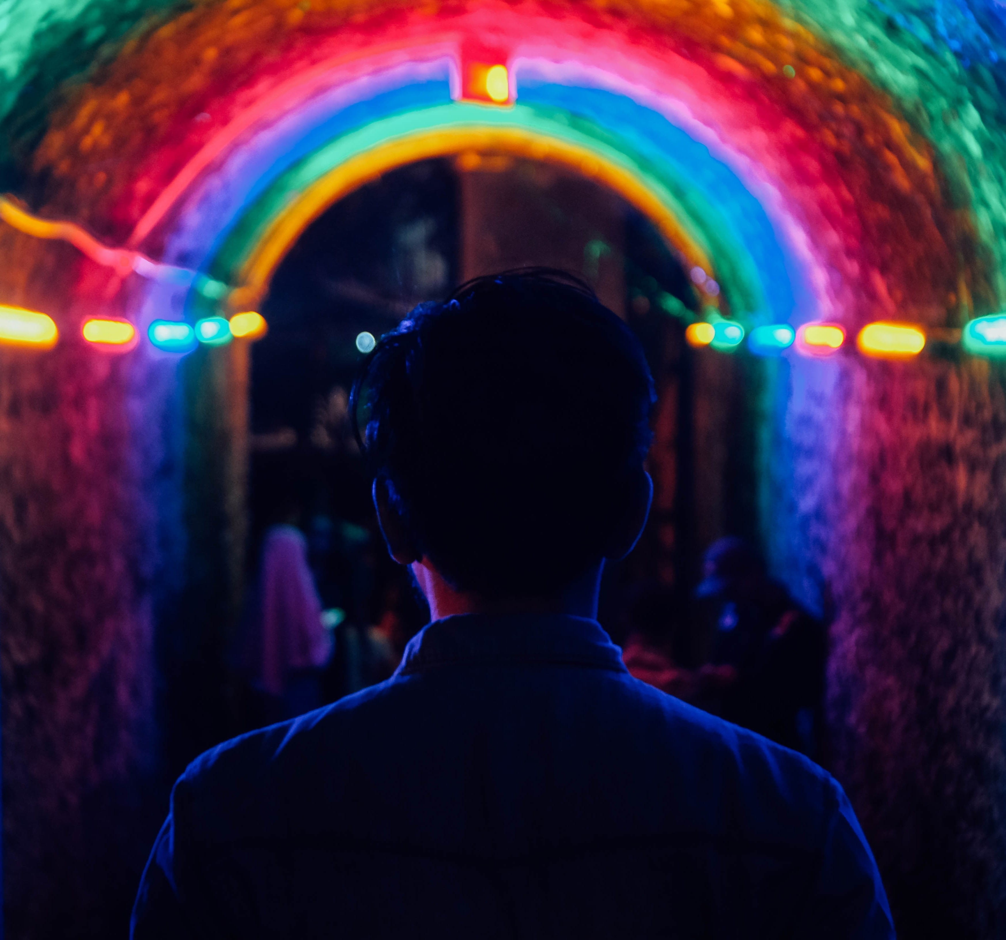 one person, music, headshot, excitement, 2K, multi colored, nightclub, men, music festival, clubbing, focus on foreground, taman kaulinan bogor, leisure activity, HD Wallpaper