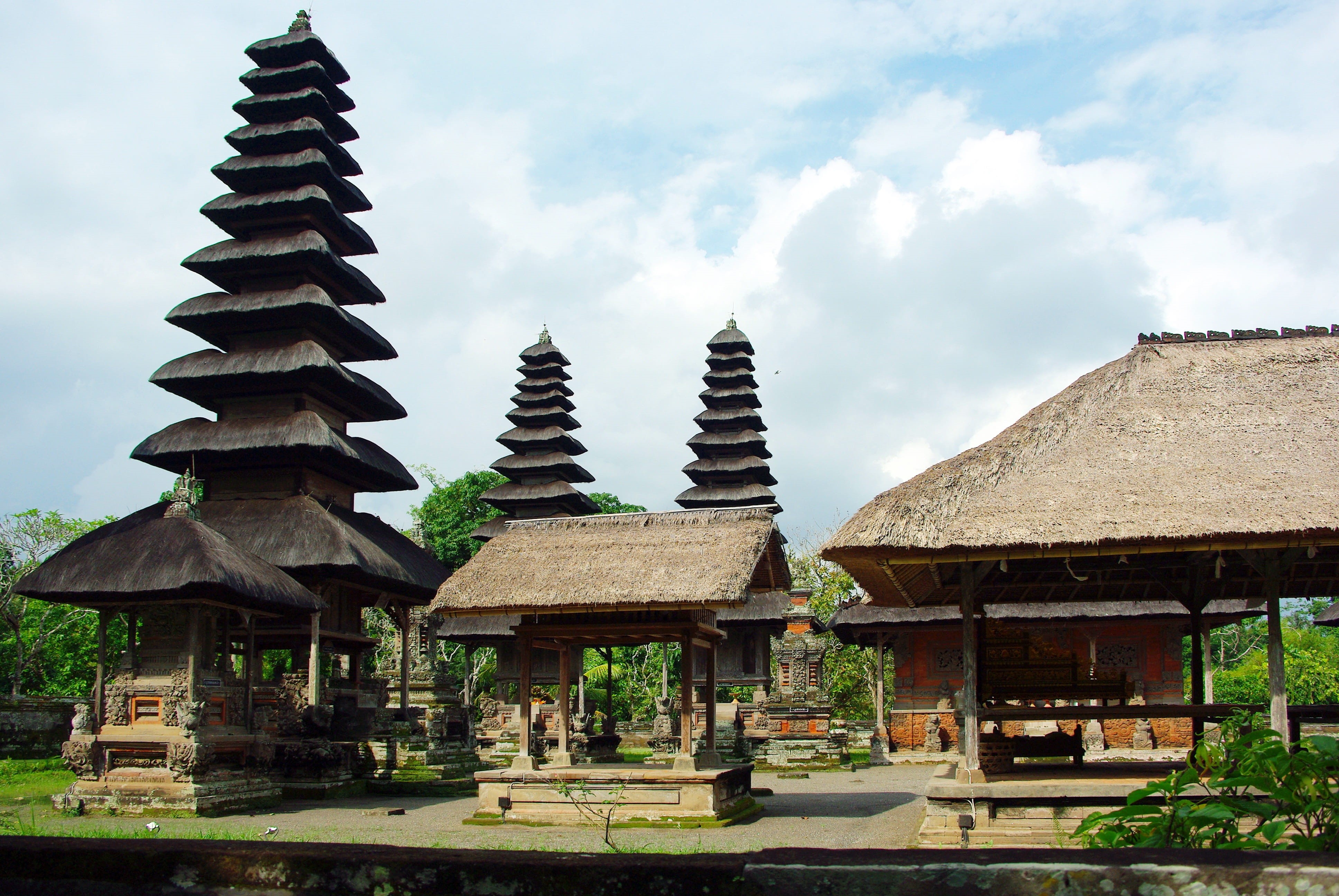 building exterior, mengwi, sacred, building, history, nature, the past, architecture, day, pura taman ayung, bali, place of worship, no people, spirituality, HD Wallpaper