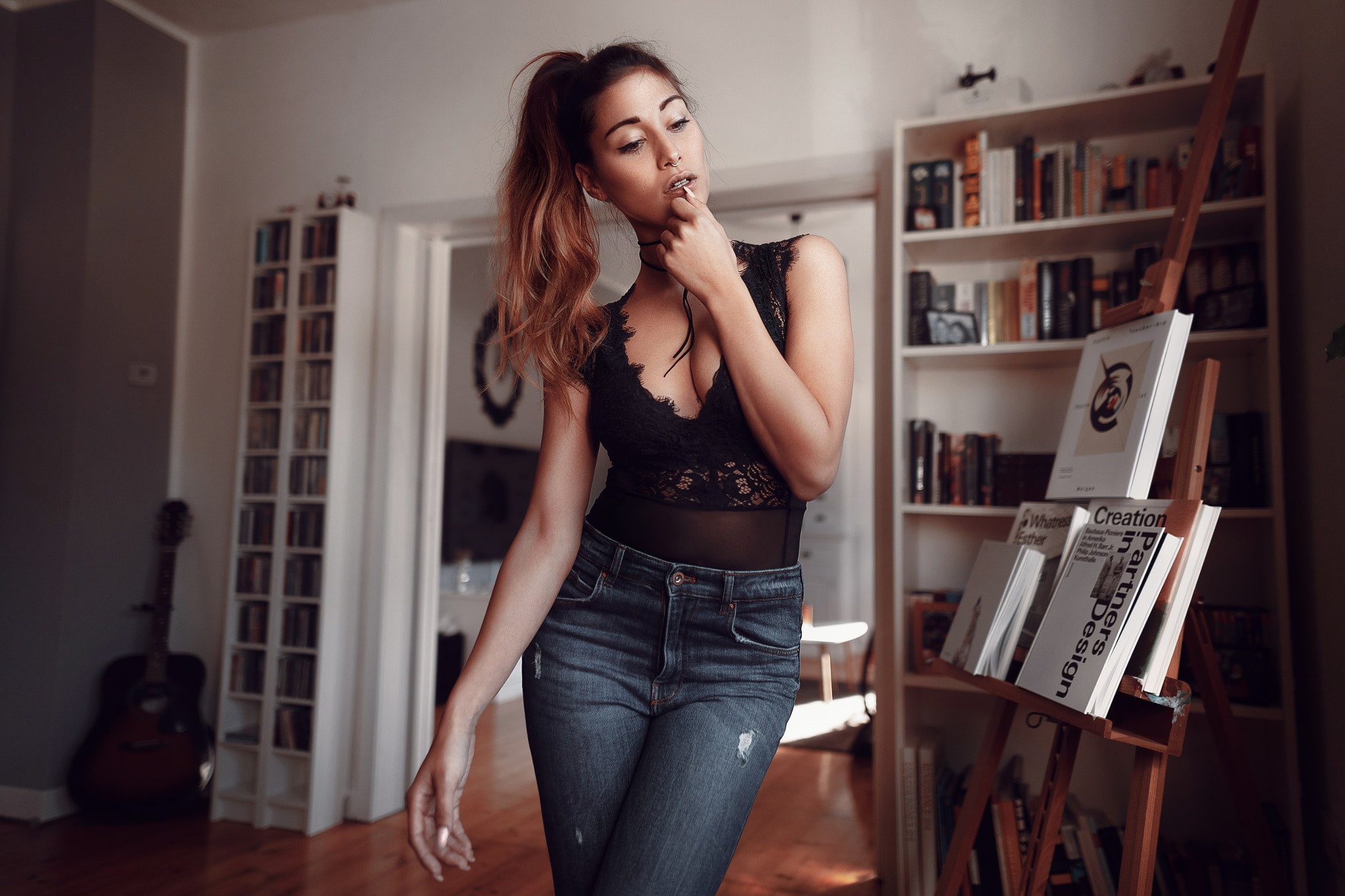 young women, three quarter length, jeans, standing, shelf, finger on lips, hair, women, domestic life, beautiful woman, tanned, adult, young adult, redhead, HD Wallpaper