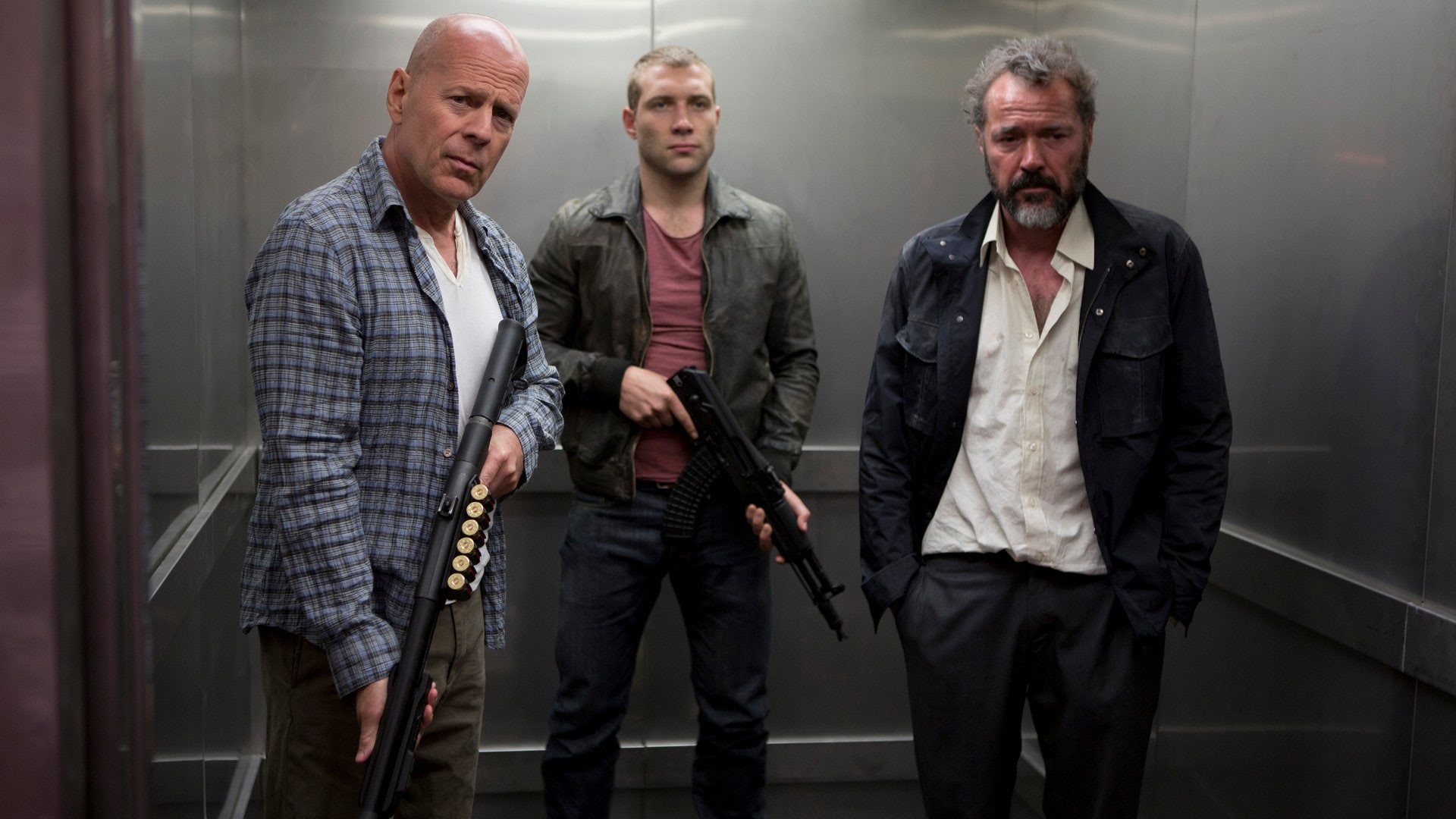 communication, coworker, adult, young adult, architecture, group of people, mature adult, well-dressed, males, A Good Day to Die Hard, 1080P, men, front view, HD Wallpaper