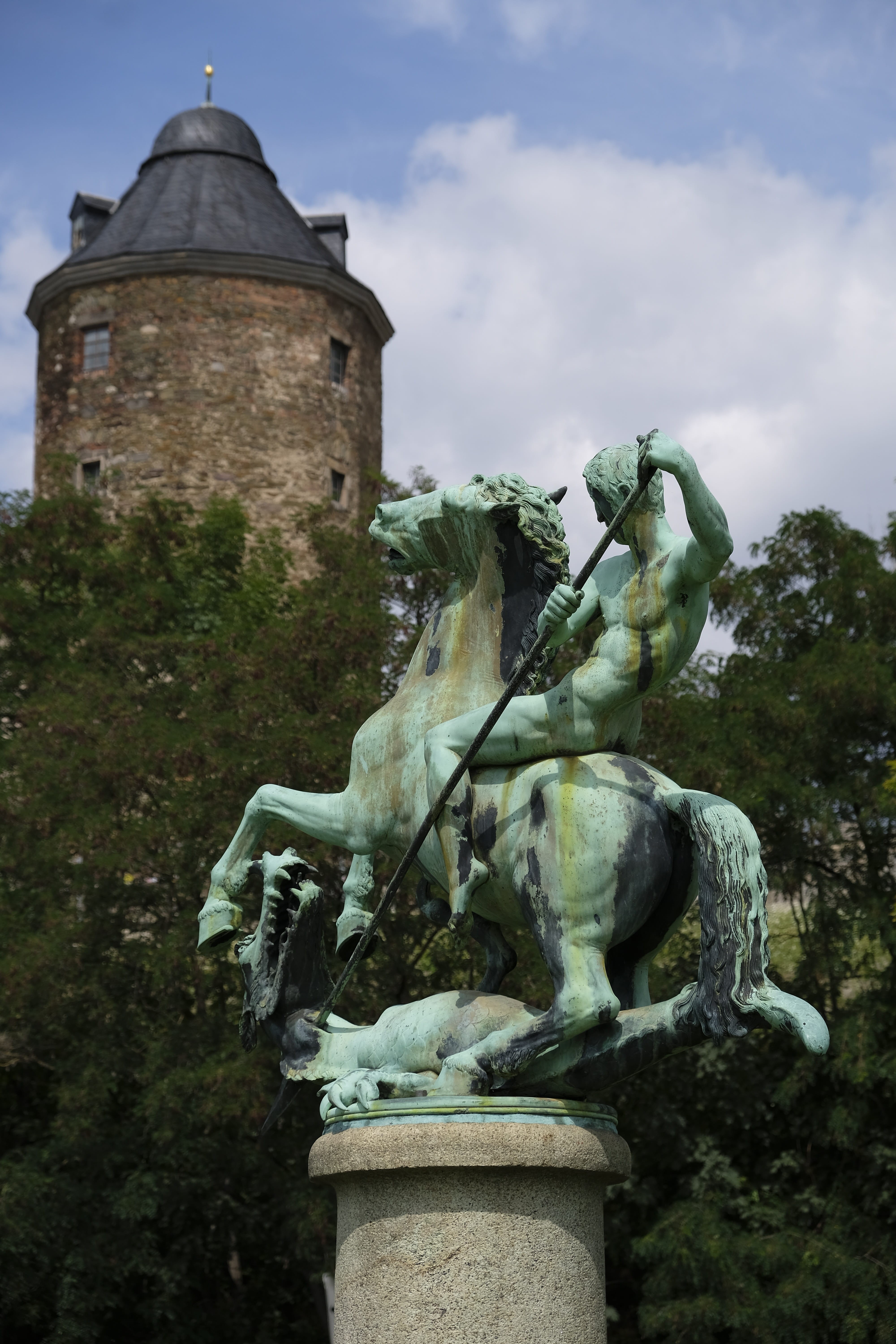 art and craft, plauen, history, dragons, sky, outdoors, no people, dragon slayer, cloud - sky, representation, tree, day, art, travel destinations, architecture, Phone HD Wallpaper