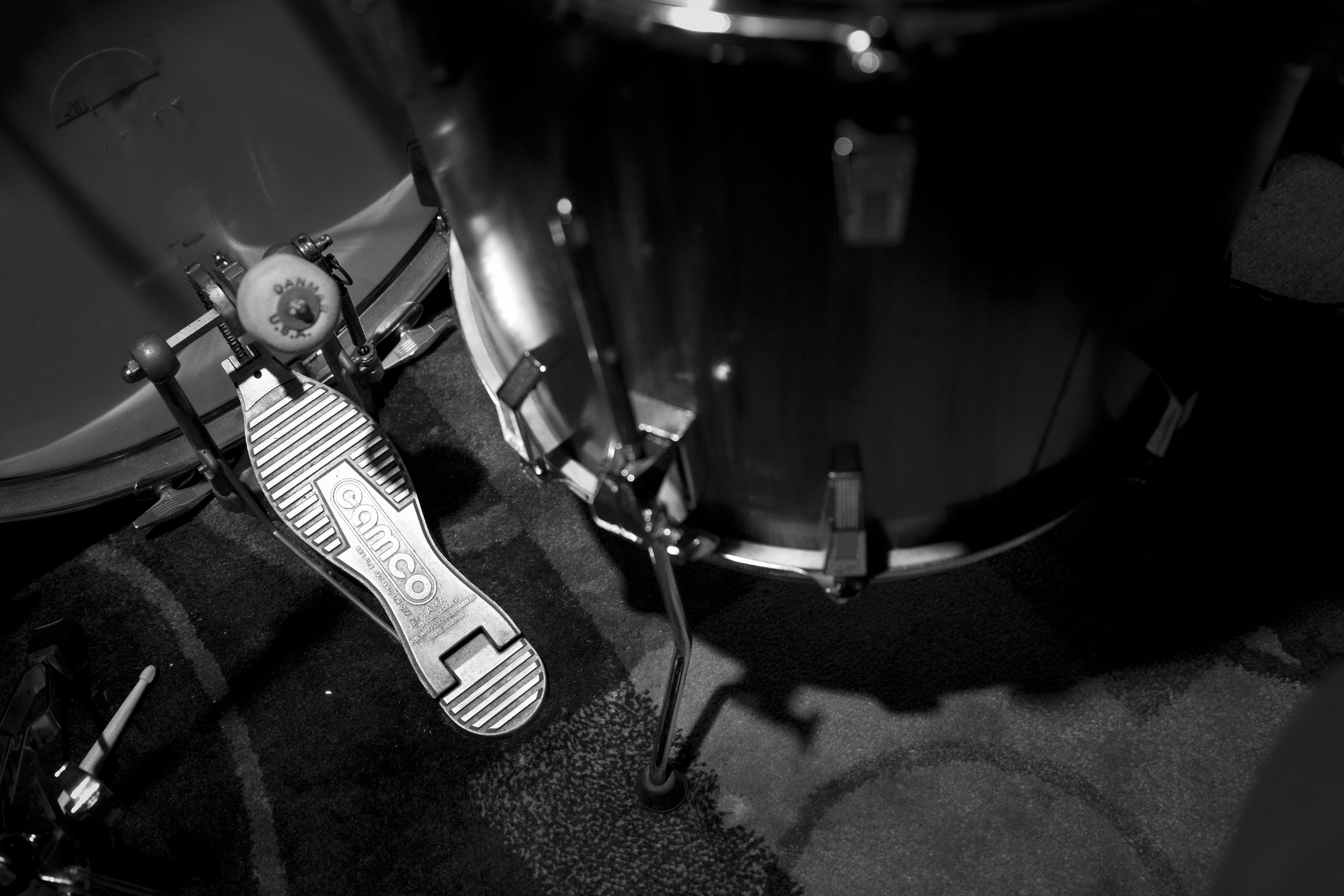 technology, ludwig, shoe, recording studio, selective focus, transportation, indoors, monuments sessions, music, body part, kick pedal, camco, high angle view, HD Wallpaper
