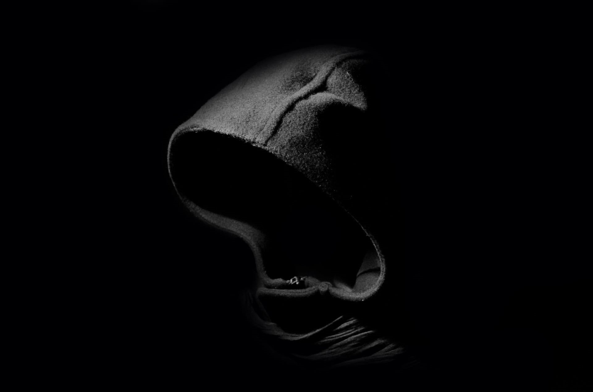 saint, one person, side view, died, ghost, night, spook, photo, horror, marine, bone, abstract, grayscale, man, person, copy space, mouth open, demon, darkness, HD Wallpaper