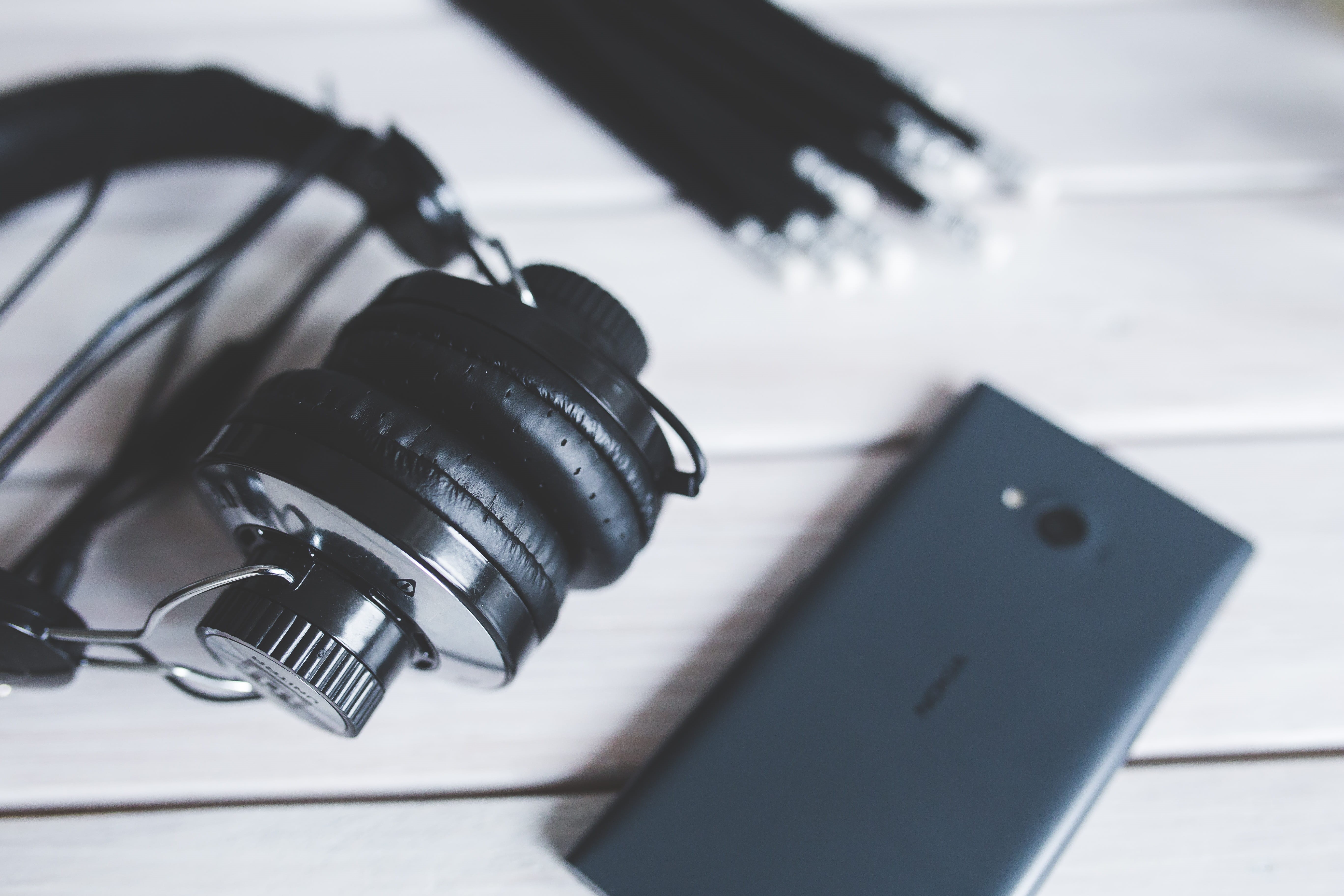 photography themes, black, smart phone, music, equipment, indoors, headphones, tech, analog, single object, digital camera, lens - optical instrument, communication, HD Wallpaper