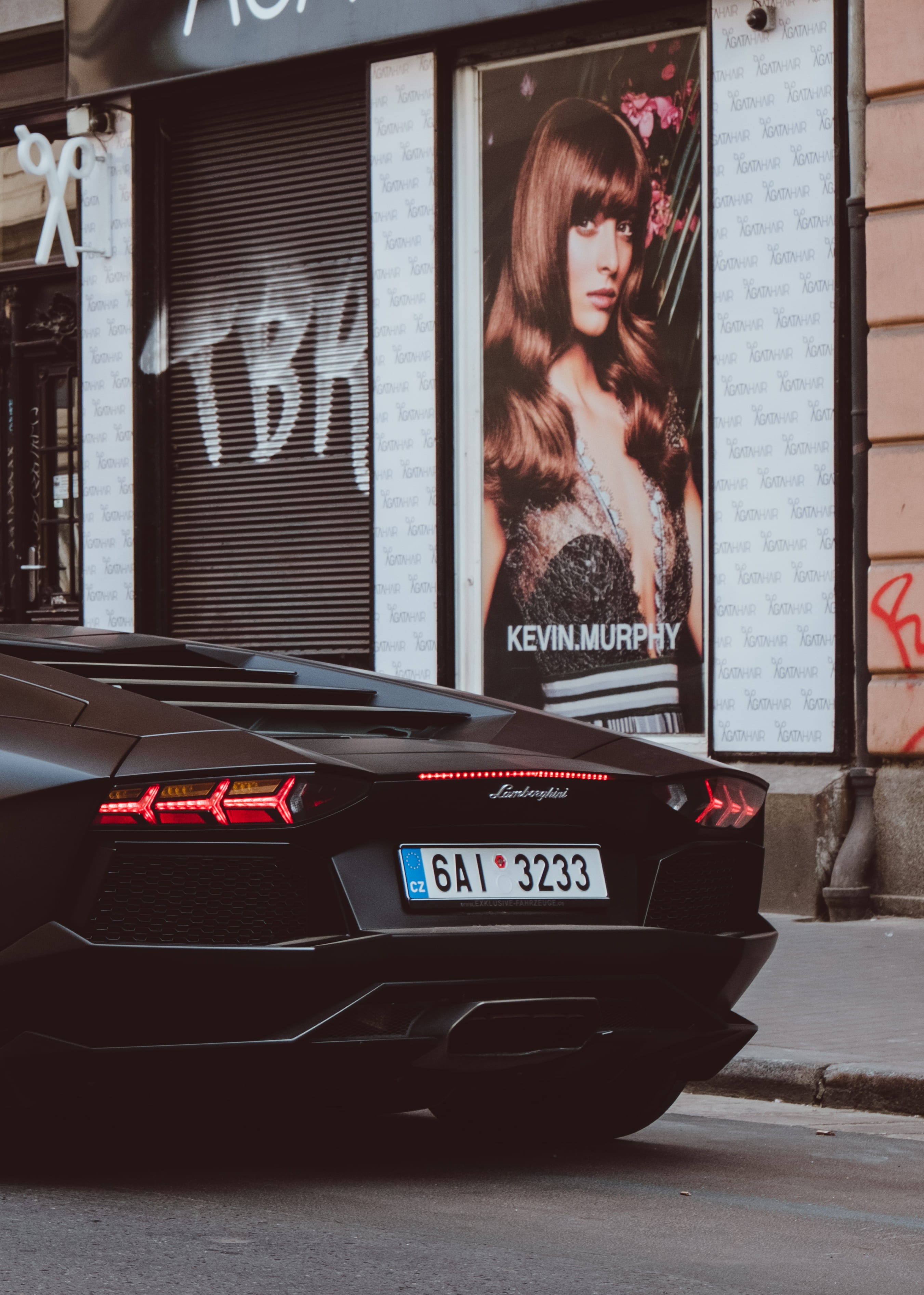 samsung, built structure, matte, car, phone, land vehicle, side, black, text, cat, samsung, hypercar, murphy, day, urban, mammal, Phone HD Wallpaper