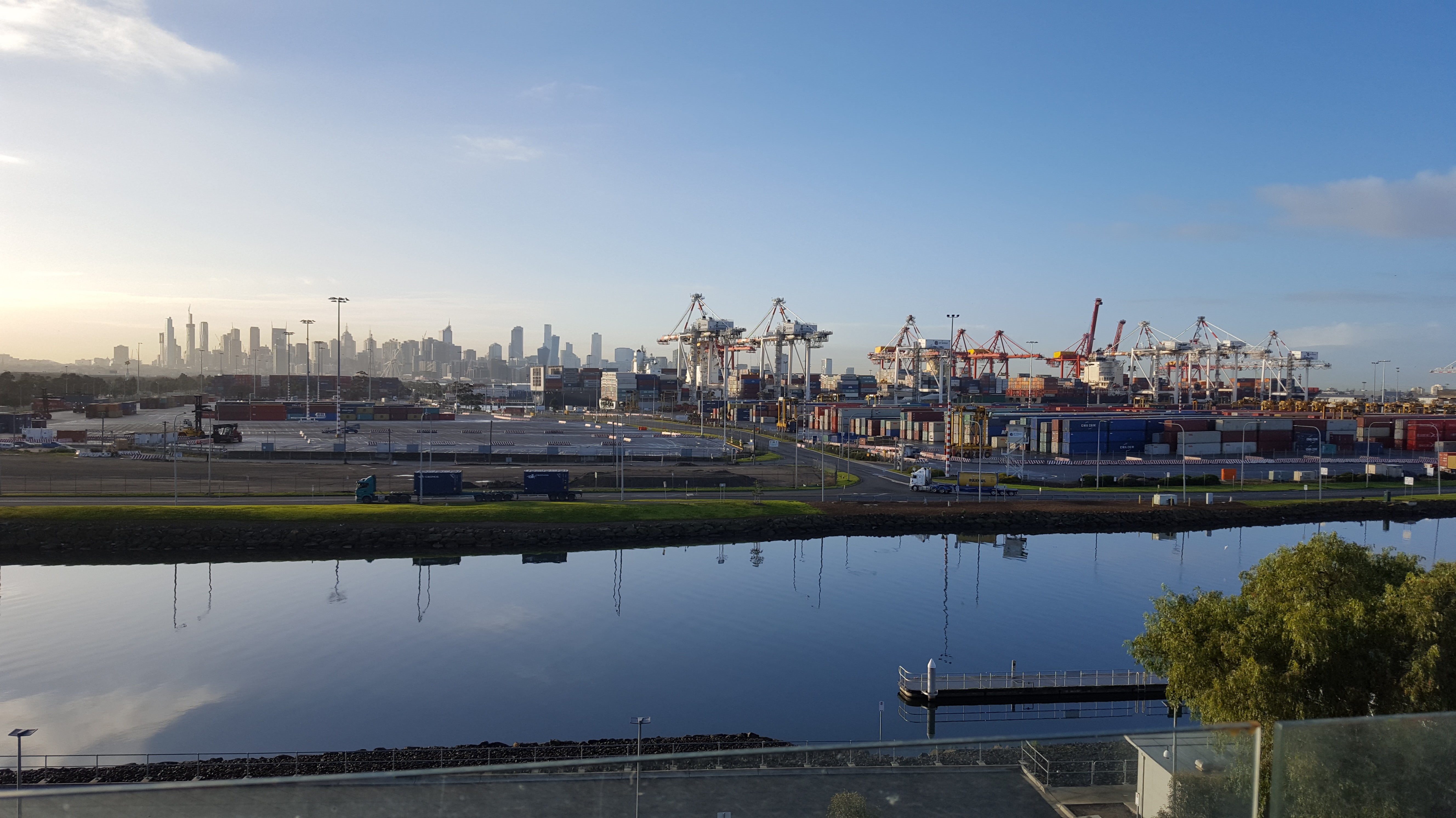 river, container ship, trucks, Australia, Melbourne, cranes (machine), Victoria, 5K, HD Wallpaper
