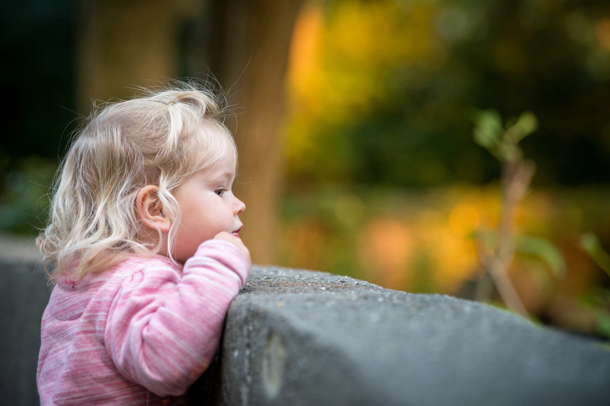 blond hair, looking, innocence, 1080P, hair, day, selective focus, outdoors, children, child, portrait, females, side view, girls, baby, offspring, childhood, HD Wallpaper