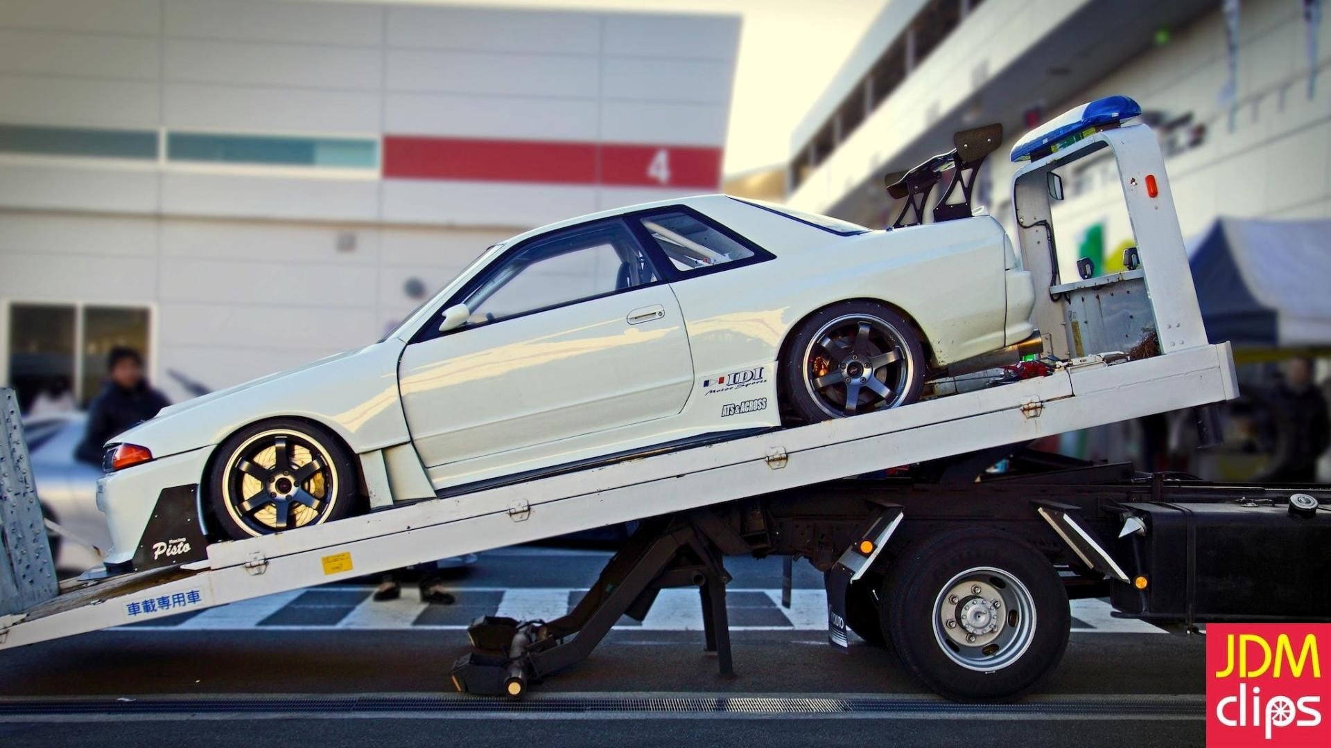 vehicle, mode of transportation, accidents and disasters, air vehicle, Nissan GT-R R32, government, aerospace industry, car, occupation, mechanic, architecture, HD Wallpaper