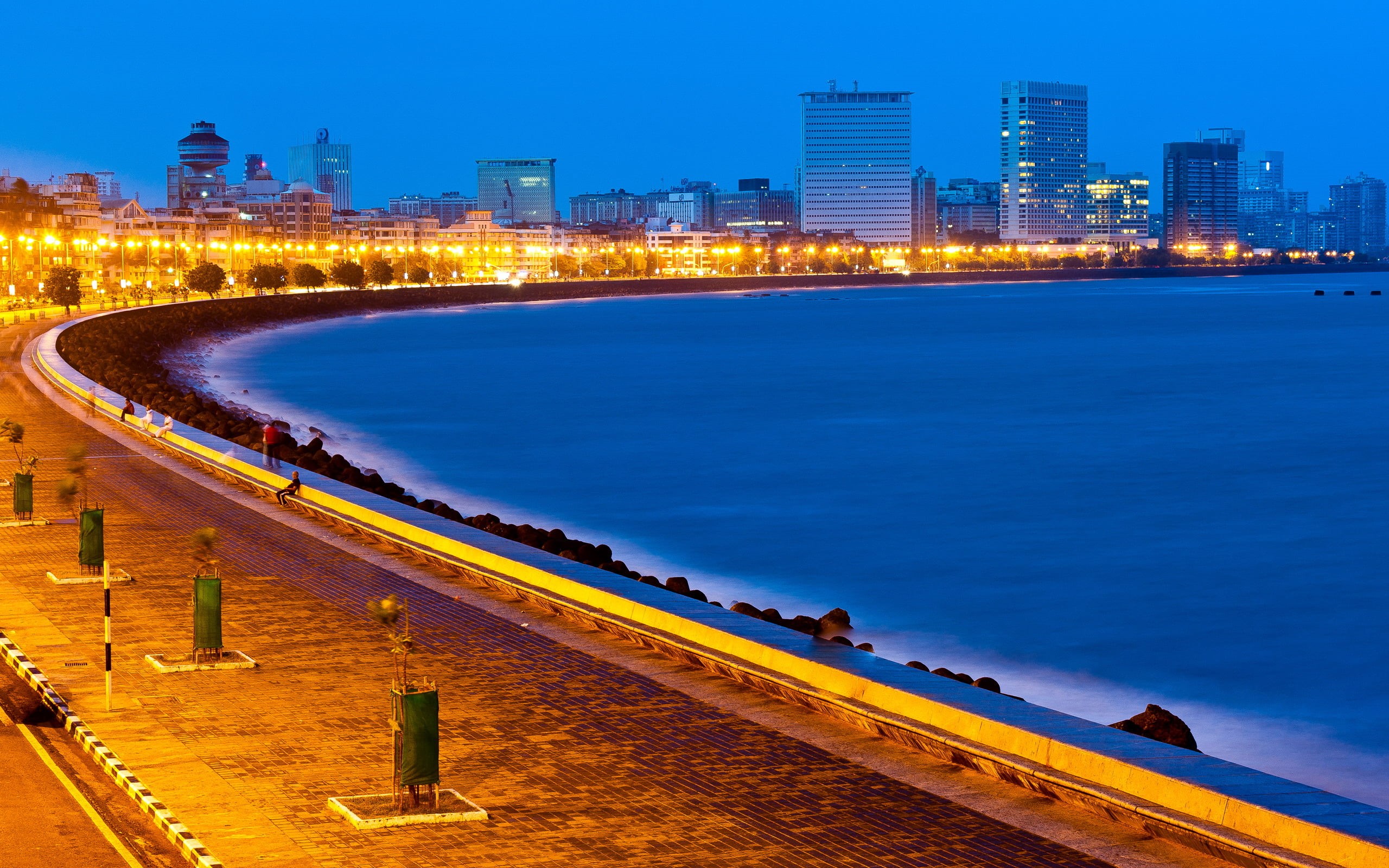 office building exterior, illuminated, architecture, building, outdoors, dusk, sky, long exposure, water, green, motion, no people, 2K, Mumbai, cityscape, HD Wallpaper
