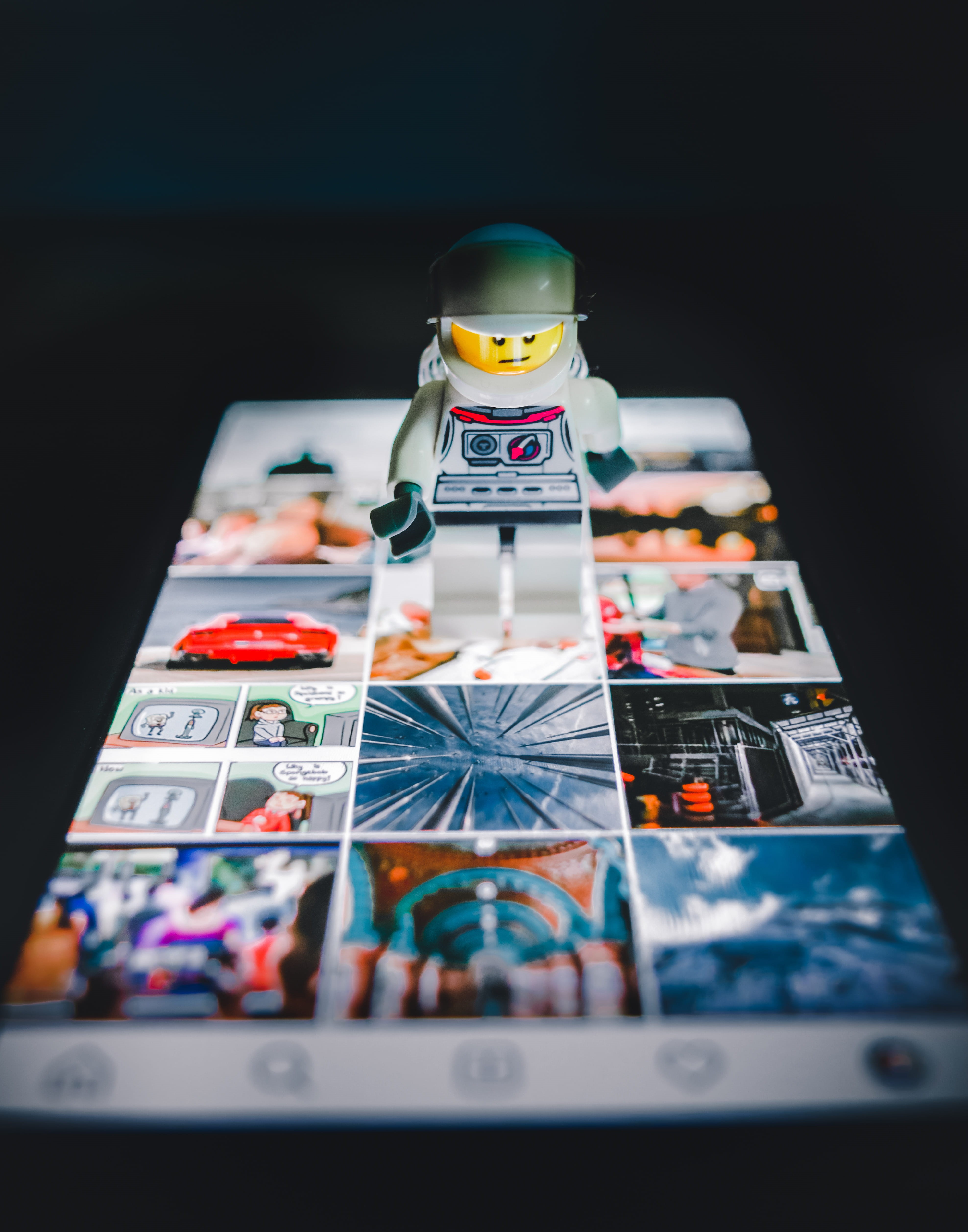 photo, leisure activity, art, art and craft, robot, apparel, table, technology, human representation, leisure games, multi colored, samurai, male likeness, Phone HD Wallpaper