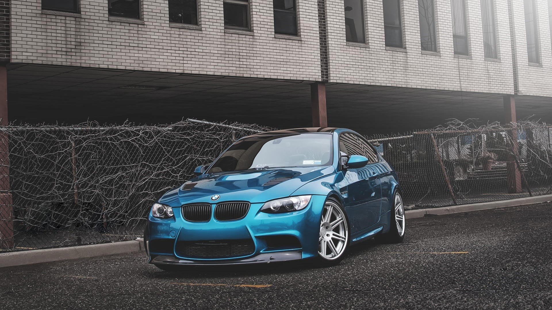 blue cars, stationary, BMW, building, architecture, car, land vehicle, sunlight, 1080P, day, BMW E92 M3, mode of transportation, road, blue, outdoors, HD Wallpaper