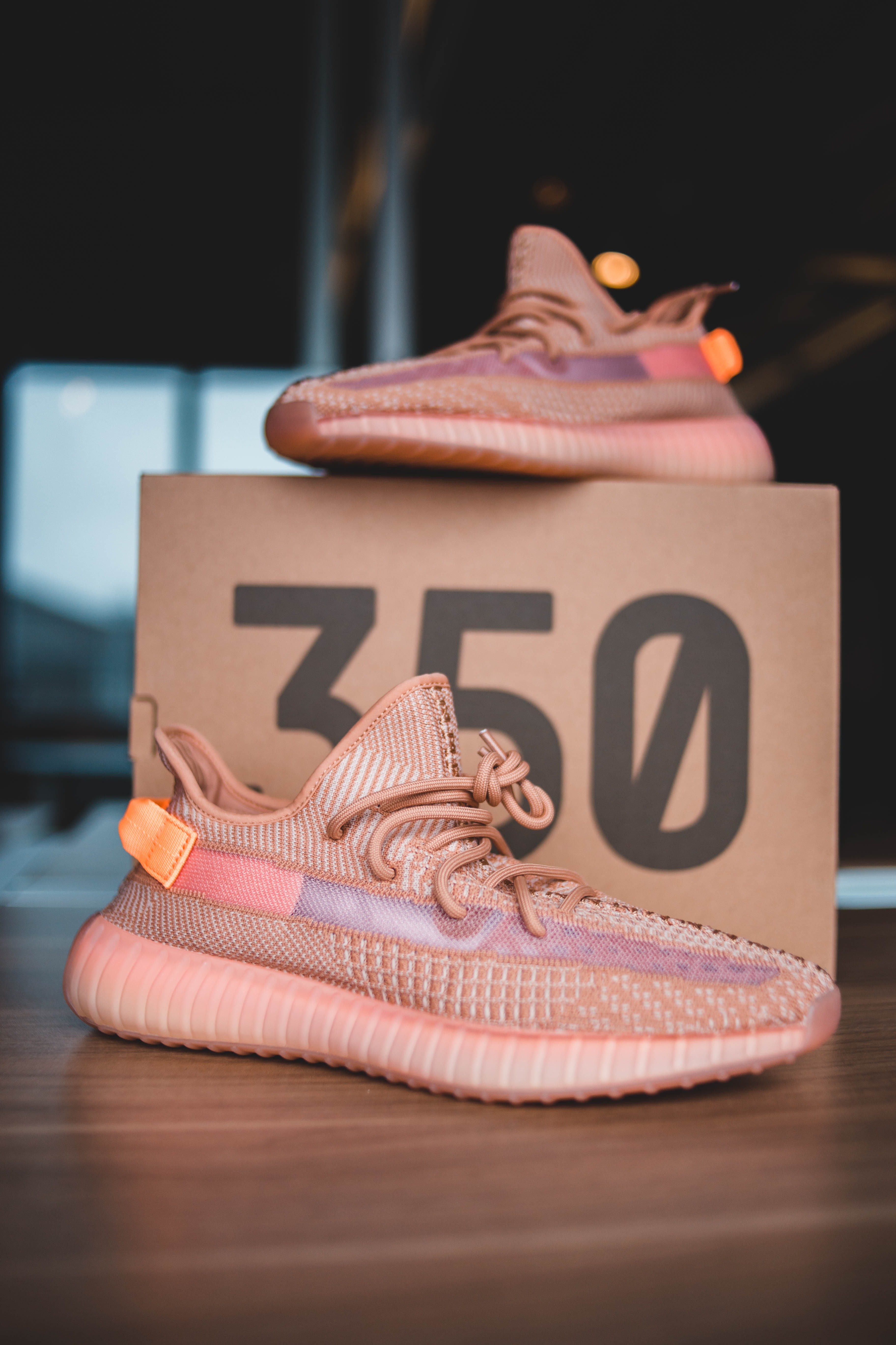 footwear, western script, creativity, number, representation, selective focus, brown, surface, indoors, gift, no people, outdoors, photography, close-up, Phone HD Wallpaper