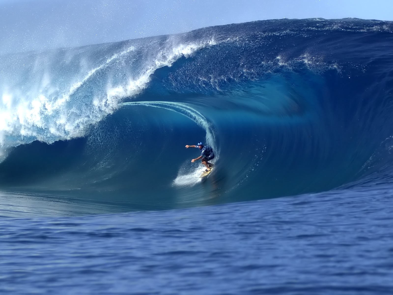 sea, aquatic sport, surfers, water, suit, excitement, beauty in nature, outdoors, wave, 720P, skill, men, blue, power in nature, extreme sports, leisure activity, HD Wallpaper