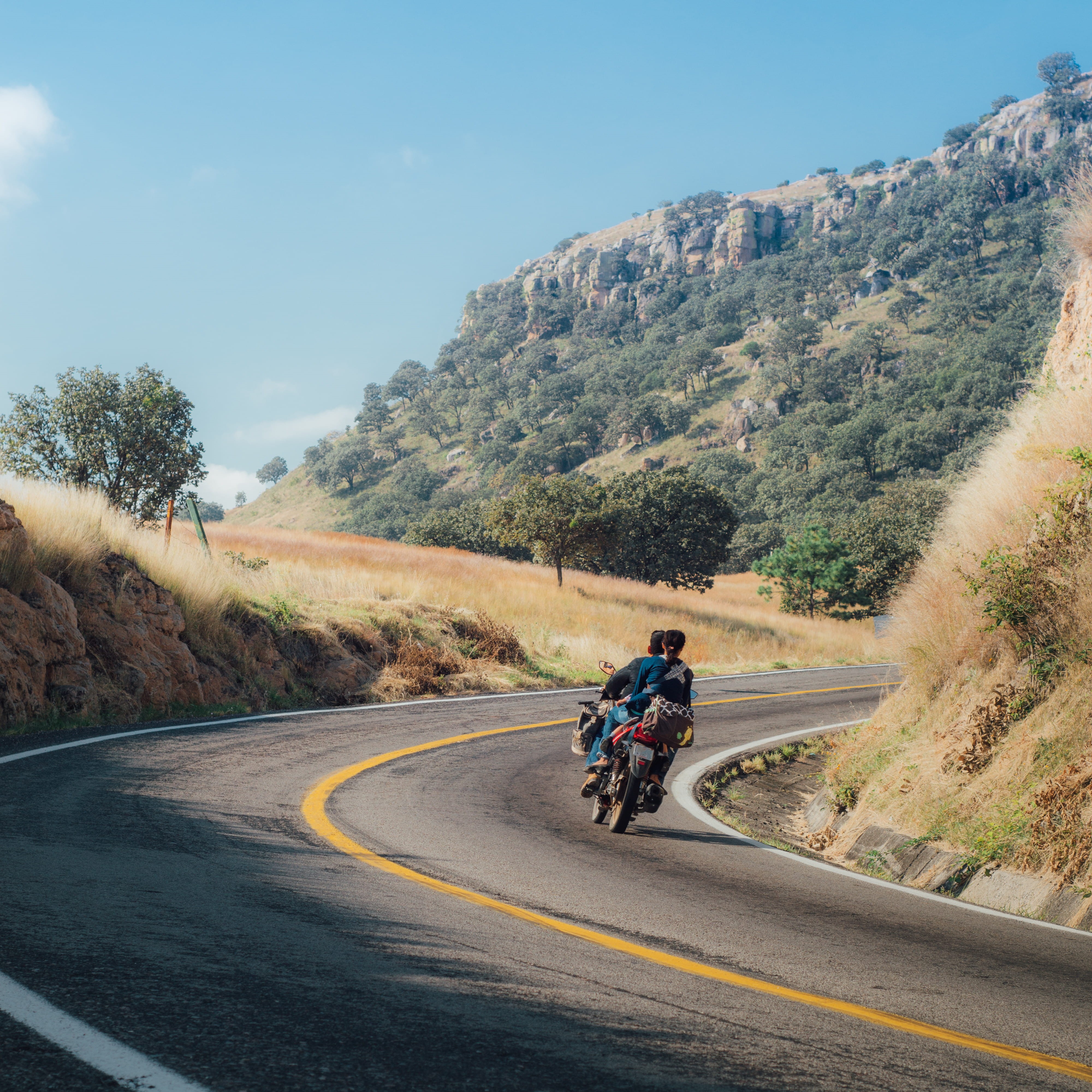 wheel, mexico, tree, road, 4K, machine, real people, road marking, helmet, méxico 23, daytime, nature, transportation, symbol, man, lifestyles, biker, Phone HD Wallpaper