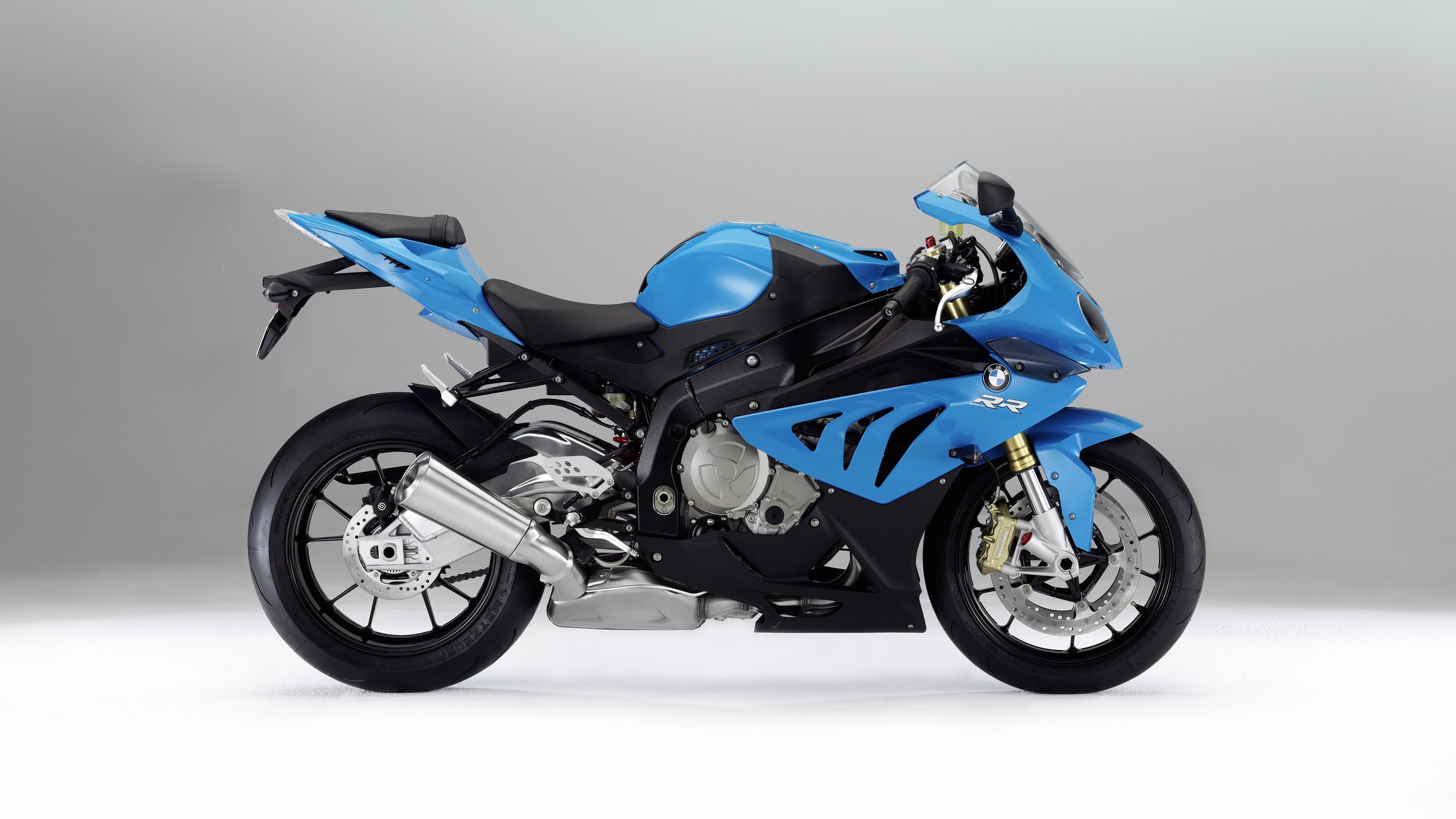 stationary, simple background, travel, black, BMW S1000RR, helmet, mode of transportation, gray, studio shot, full length, vehicle, side view, crash helmet, HD Wallpaper