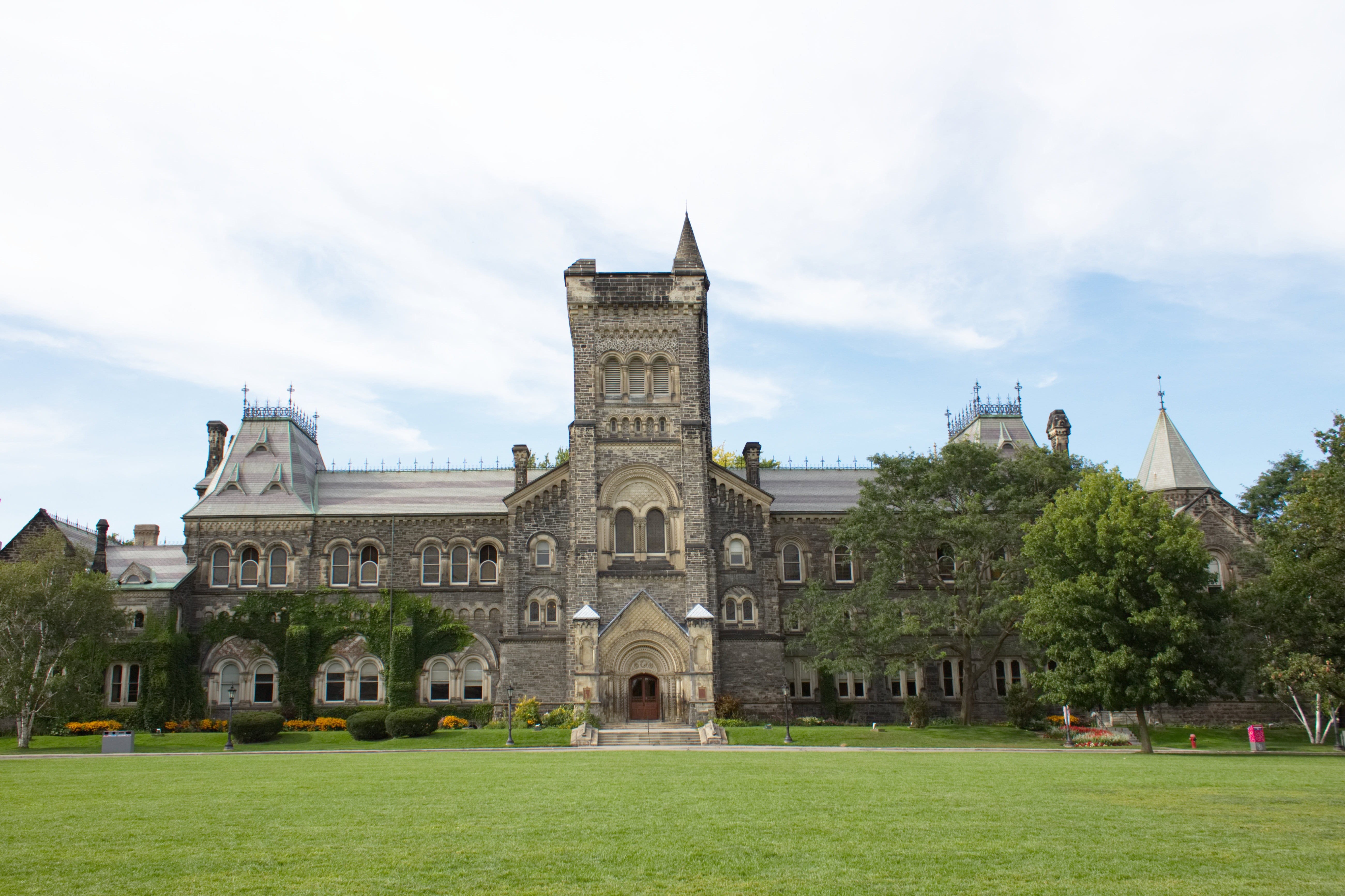 grass, lawn, incidental people, day, plant, tourism, cloud - sky, building, the past, education, travel destinations, outdoors, campus, sky, spire, government, HD Wallpaper