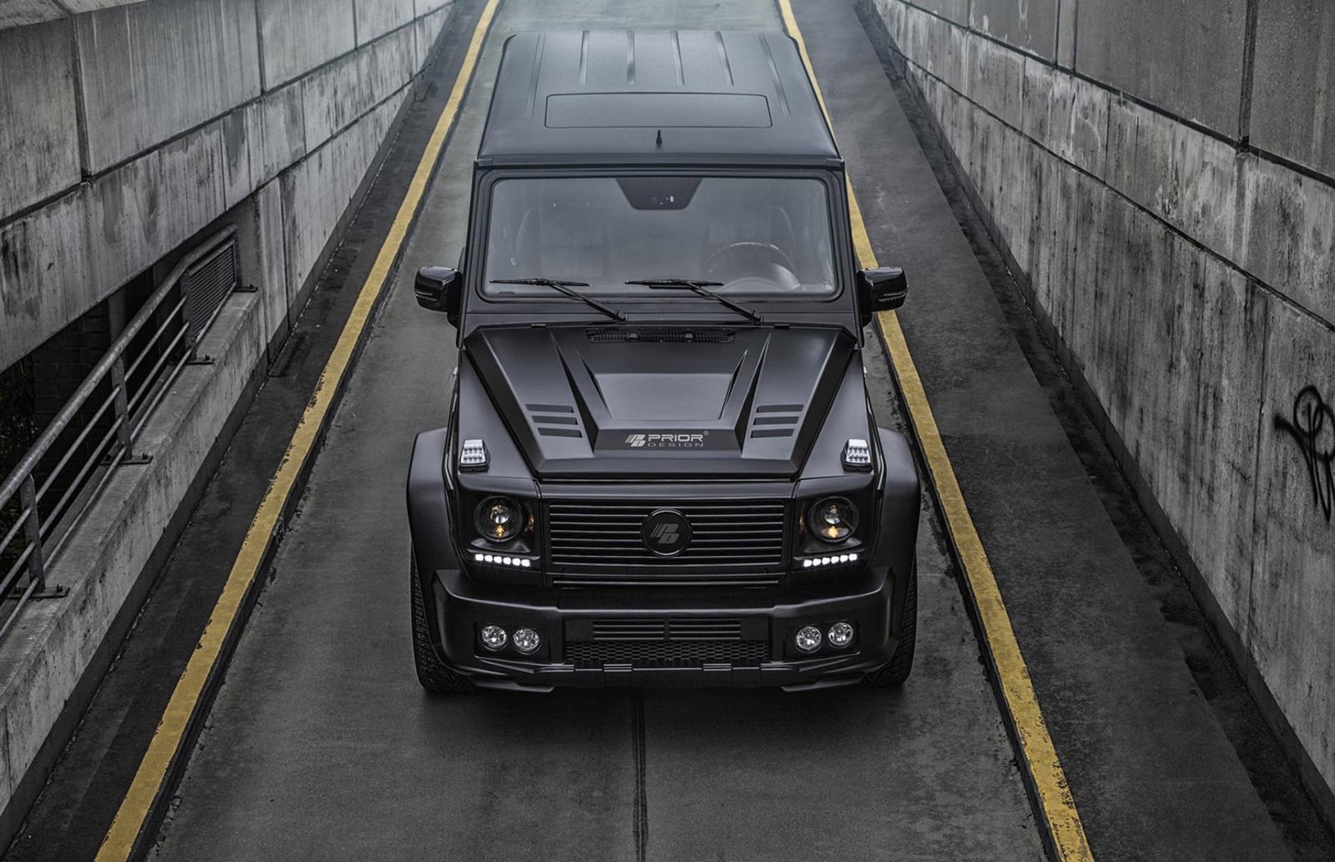 wall - building feature, wagon, architecture, Prior Design, street, modern, G Class, no People, mode of Transport, wheel, outdoors, black, building exterior, HD Wallpaper