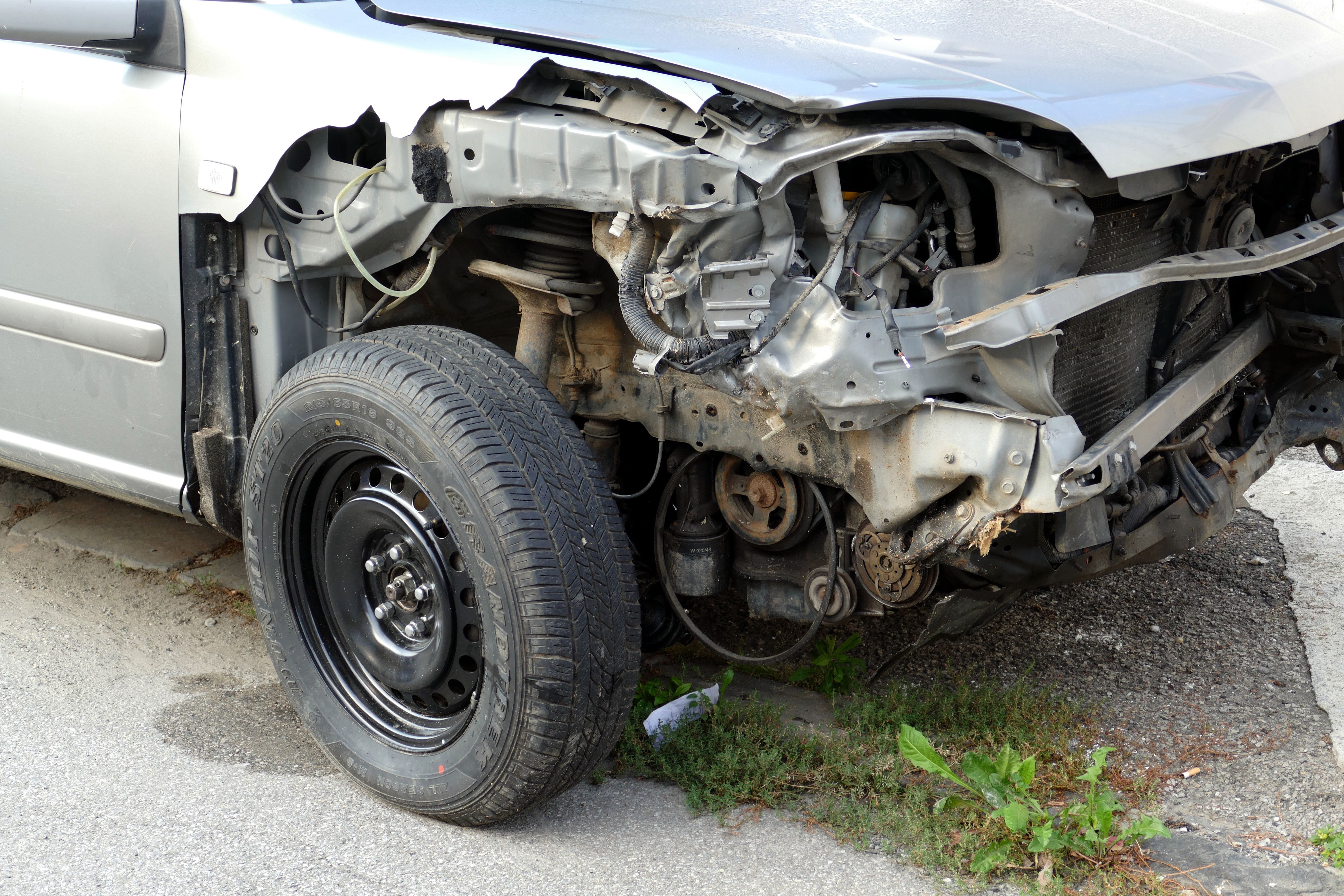 damaged, broken, accidents and disasters, wreck, ruined, misfortune, mode of transportation, total damage, car, cracked, truck, traffic, collision, damage, HD Wallpaper