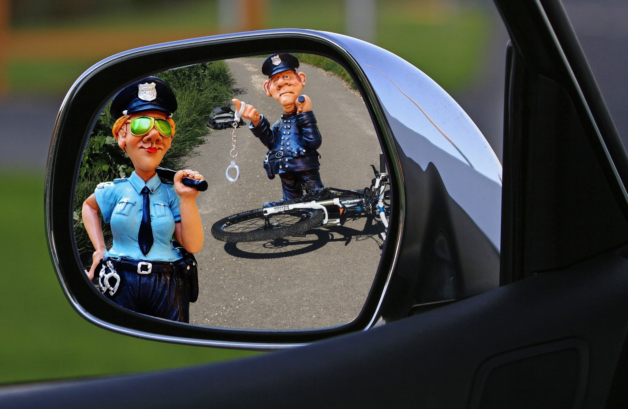 day, offspring, headwear, riding, police officers, motor vehicle, people, woman, boys, man, outdoors, emotion, hit and run, bicycle, family, police, sport, HD Wallpaper
