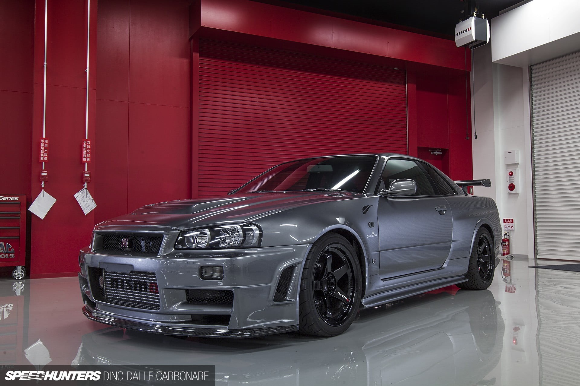 indoors, Nissan, illuminated, no people, stationary, vehicle, Speedhunters, red, city, gray, coupe, modern, 1080P, silver cars, mode of transportation, HD Wallpaper