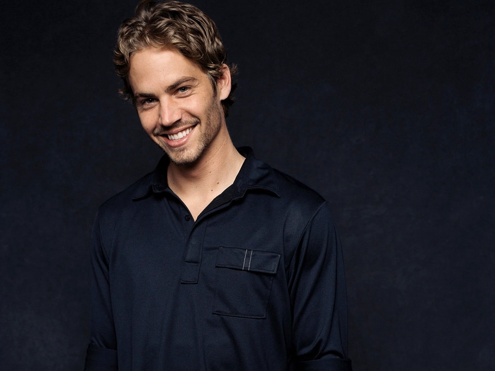 lifestyles, men, posing, shirt, fashionable, smile, people, one Person, indoors, real People, one Man Only, teeth, studio Shot, smiling, beautiful, cool, HD Wallpaper