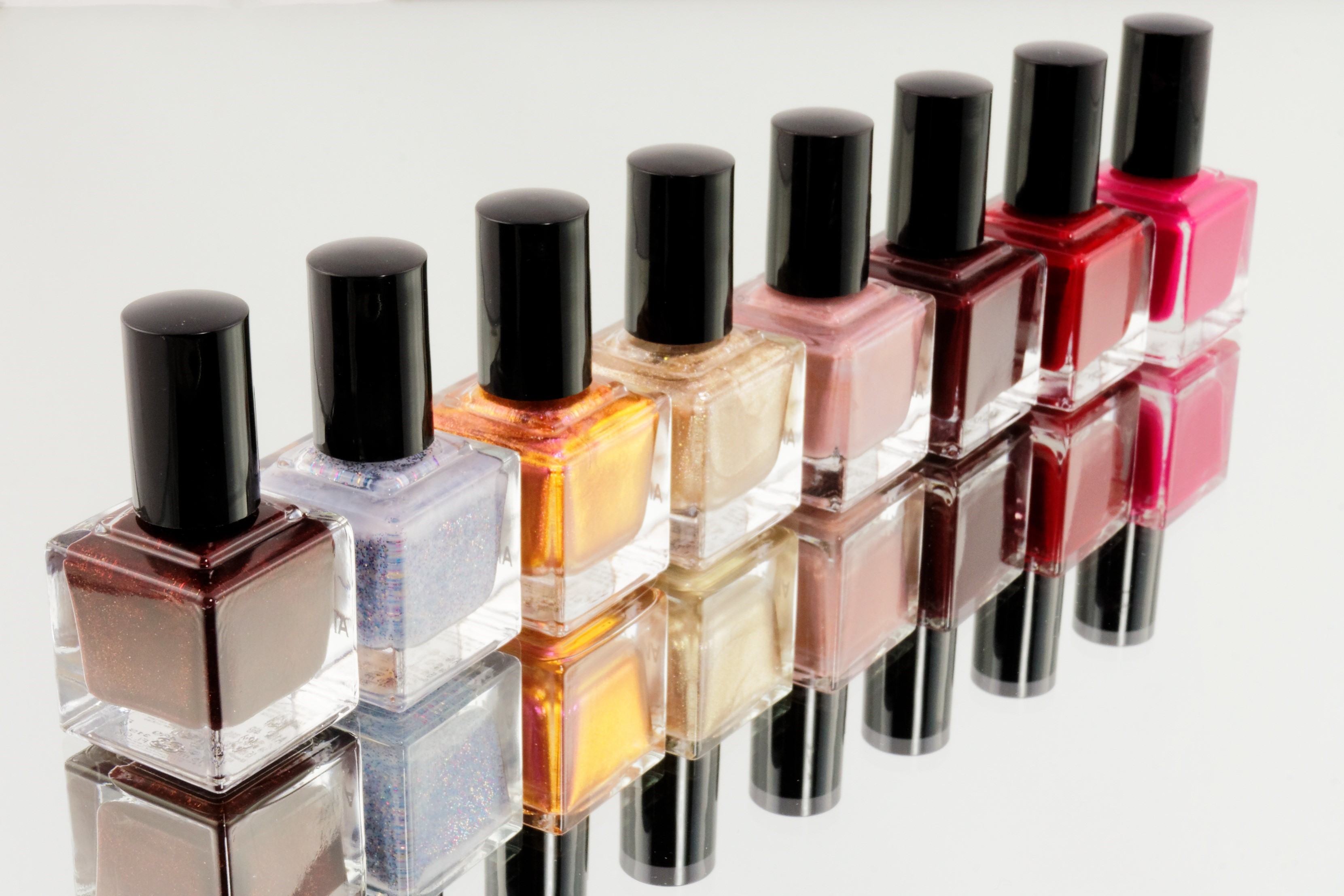 beauty Product, nail Polish, glamour, toe nails, care, lipstick, polish, personal Accessory, kosmetikstudio, close-up, luxury, variation, bottles, nail, HD Wallpaper