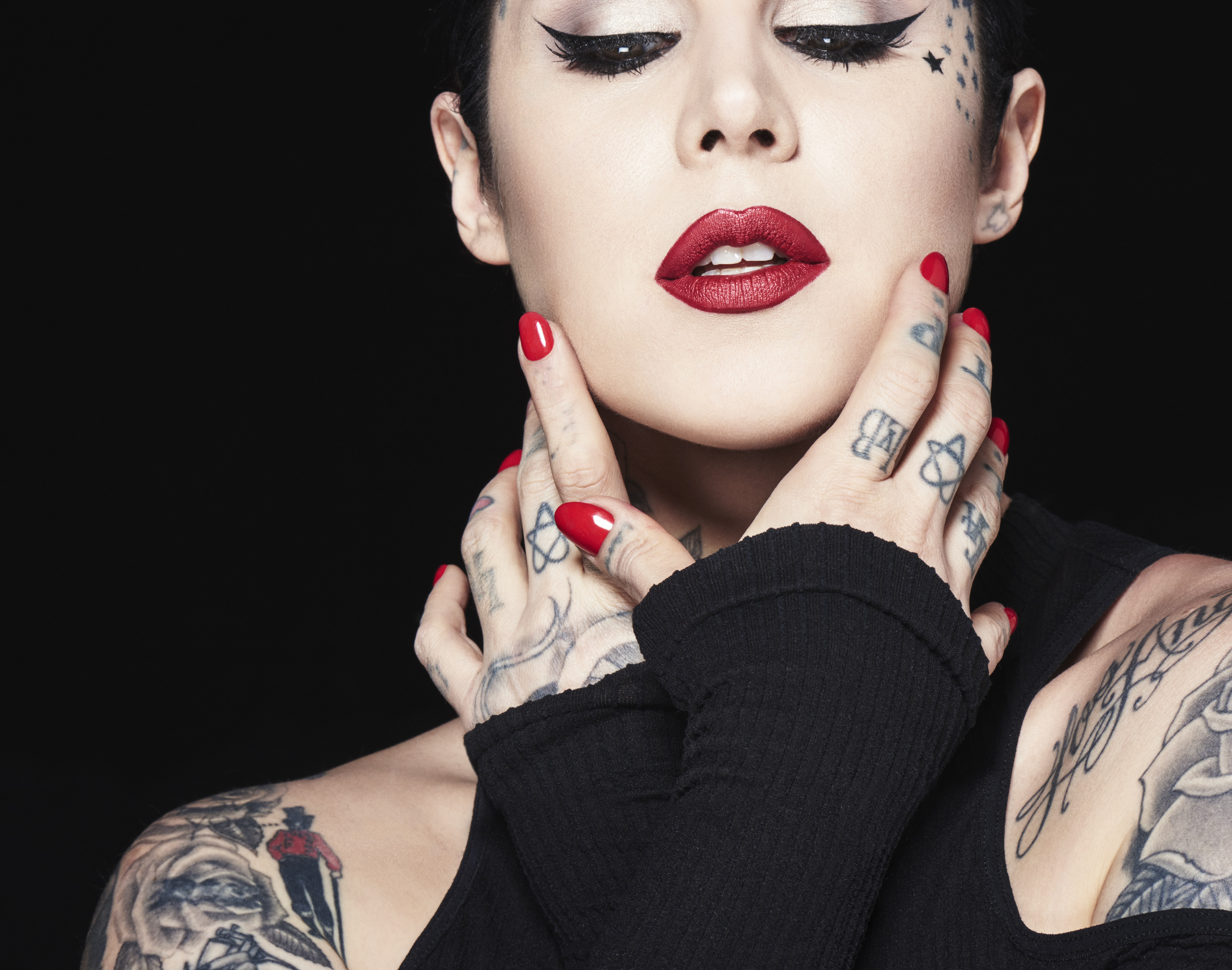 nail polish, studio shot, face, fashion, portrait, painted nails, simple background, make-up, ring, nail, human hand, beauty, women, young adult, Kat Von D, HD Wallpaper