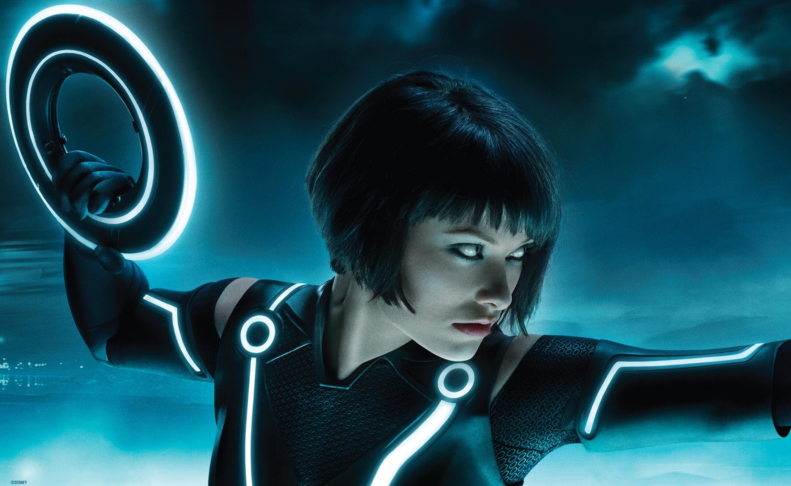 night, human face, wilde, 2K, woman, indoors, hd, bangs, one person, olivia wilde as quorra, black hair, adult, round, hairstyle, quorra, headshot, HD Wallpaper