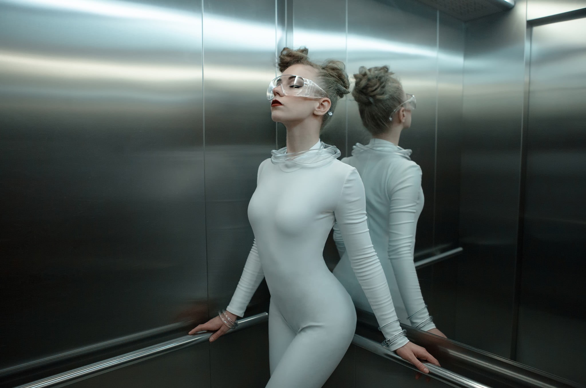 retail, representation, indoors, clothing, elevator, adult, women, human representation, looking, 1080P, jumpsuit, technology, beauty, people, s, fashion, HD Wallpaper