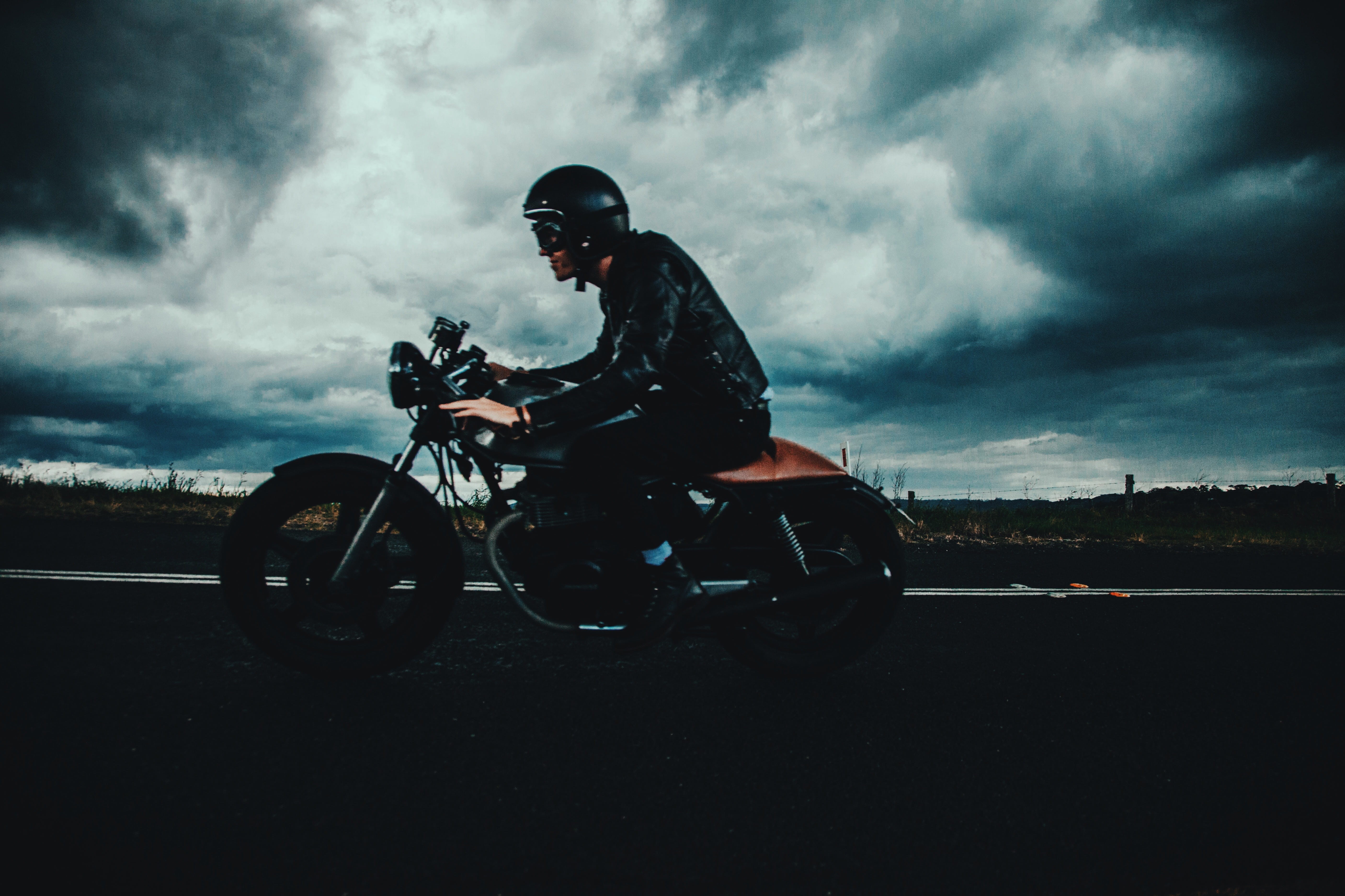 speed, sport, sports helmet, 5K, motorcycle Racing, motorbike, transportation, headwear, leisure activity, on the road, motorcycle, biker, crash helmet, HD Wallpaper