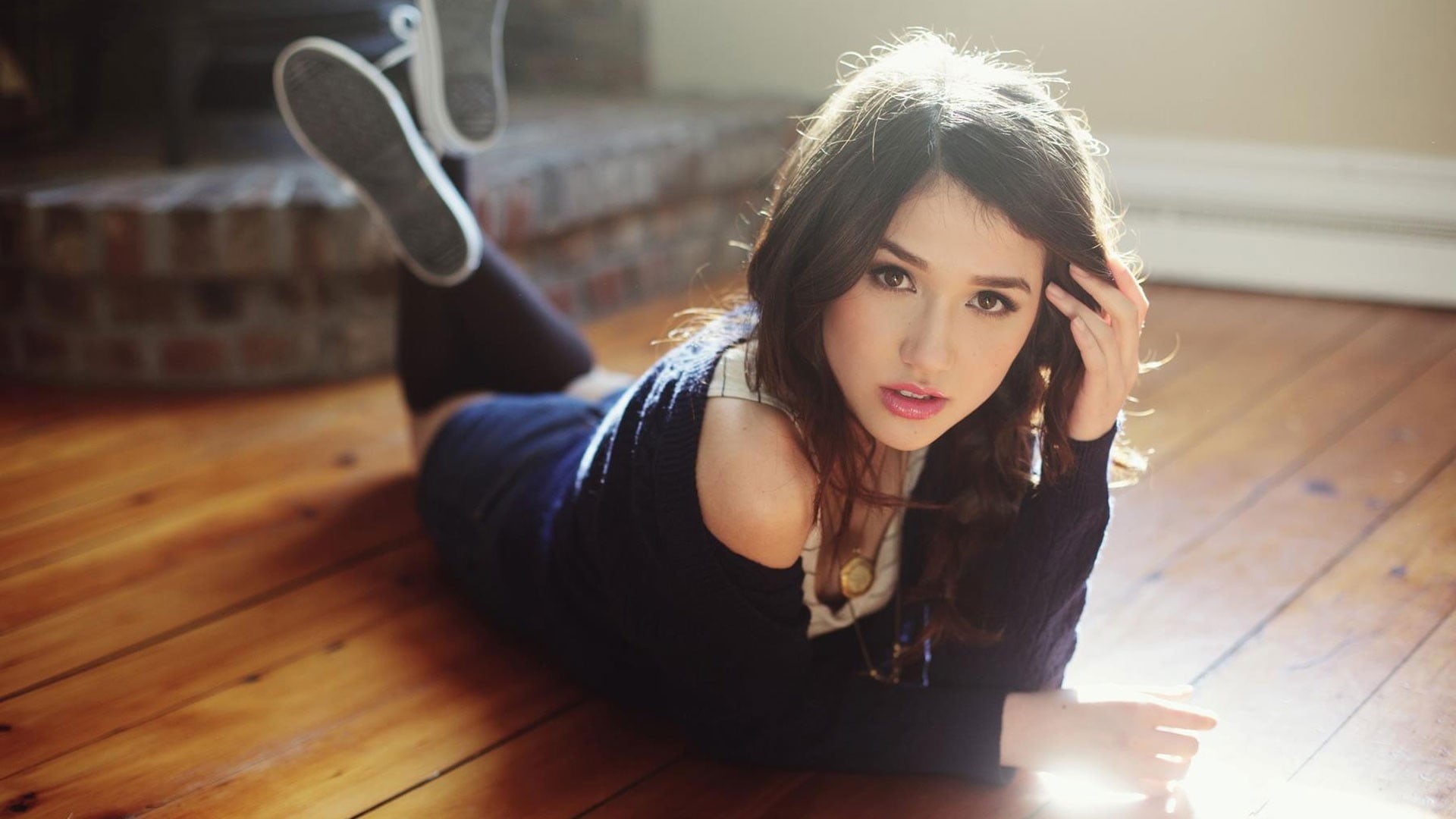 lying down, face, women indoors, full length, wood, long, Anne Winterson, adult, indoors, women, hair, shoes, flooring, 1080P, black, contemplation, brunette, HD Wallpaper
