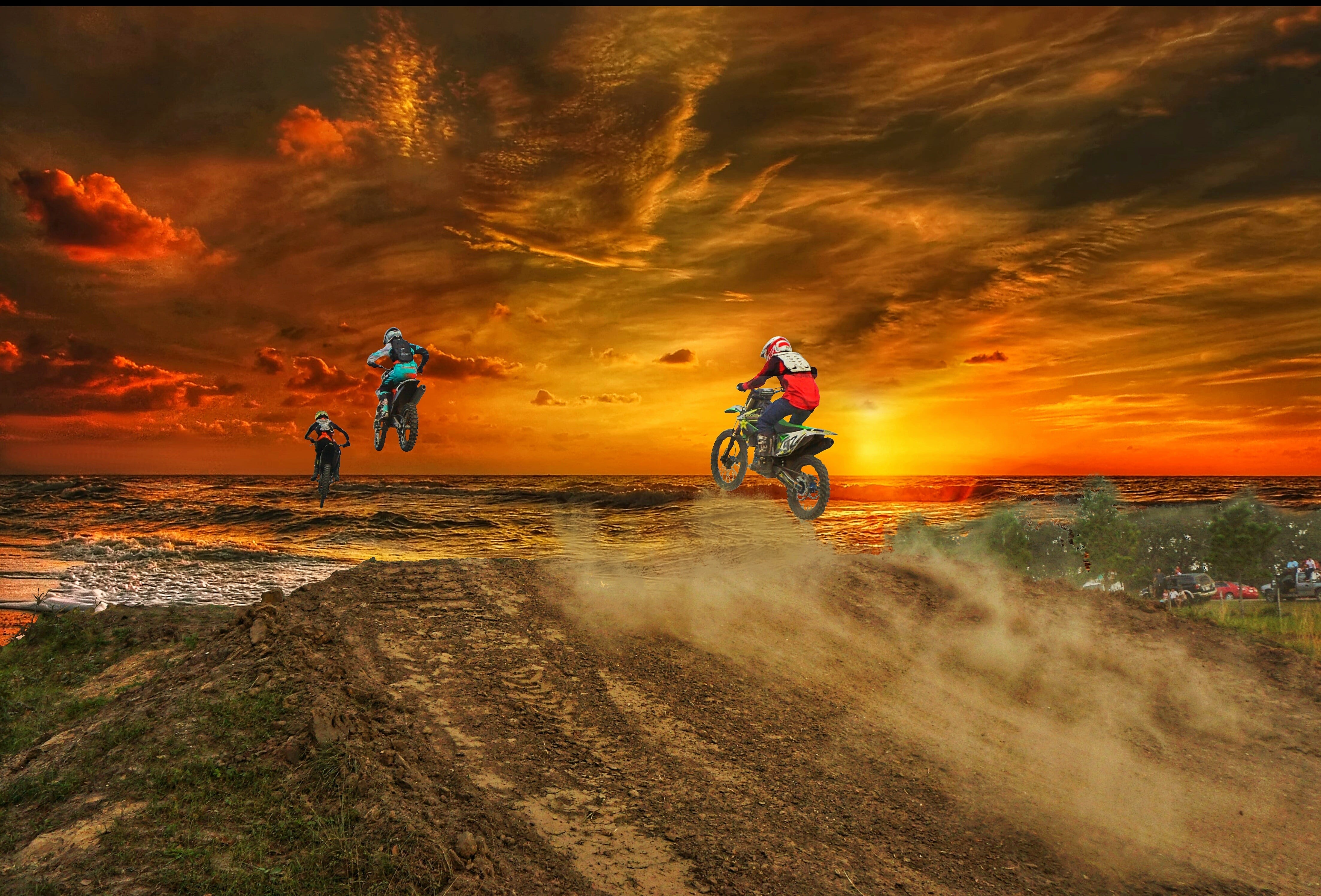 motocross, ocean, belize, sport, outdoors, land, cloud - sky, lifestyles, person, crash helmet, dusk, bikes, motion, speed, men, people, leisure activity, HD Wallpaper