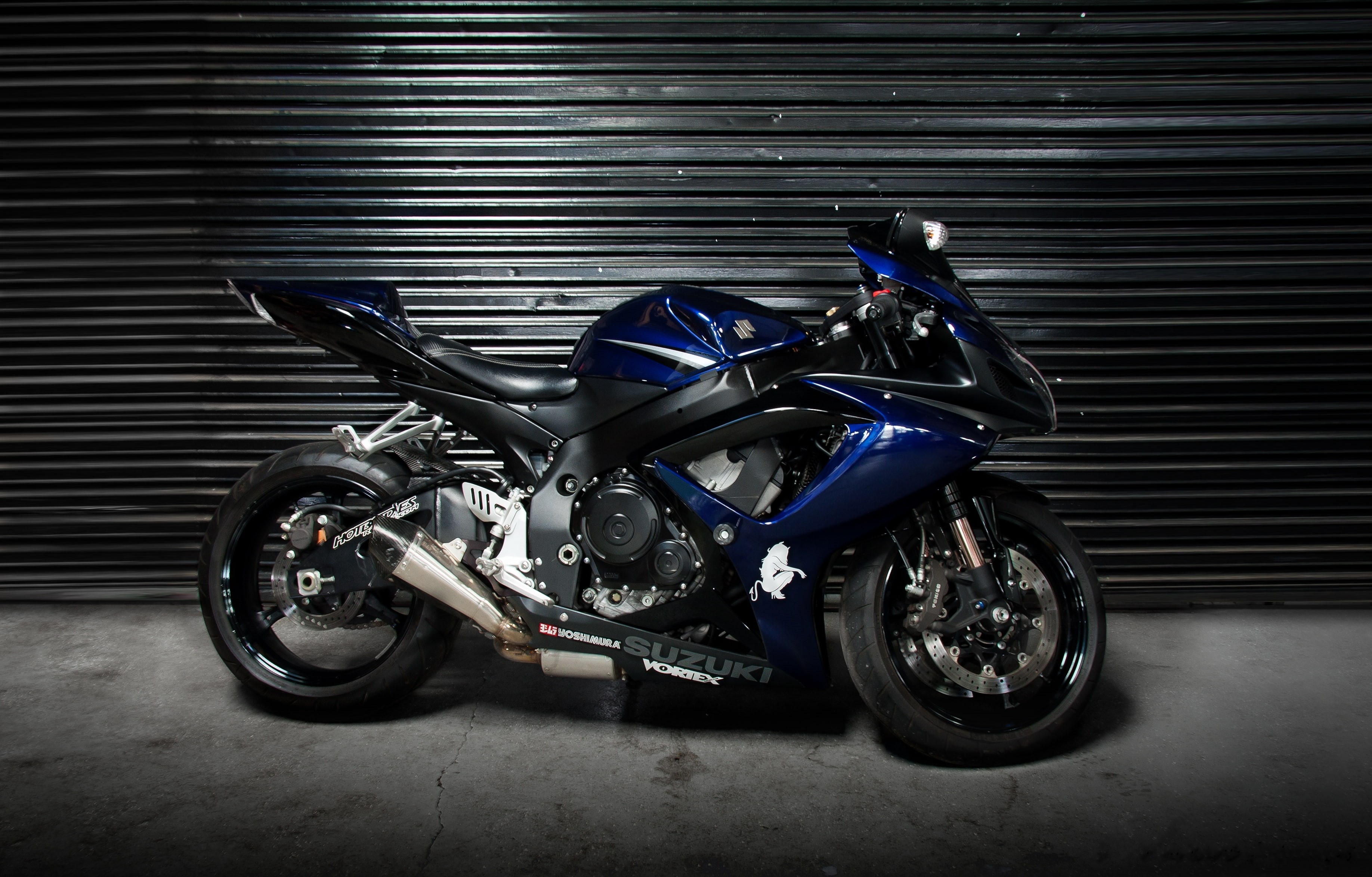 sport, headlight, garage, metal, 2K, close-up, blinds, mode of transportation, sports, indoors, wheel, exhaust Pipe, motorcycle, gsx-r1000, speed, customized, HD Wallpaper