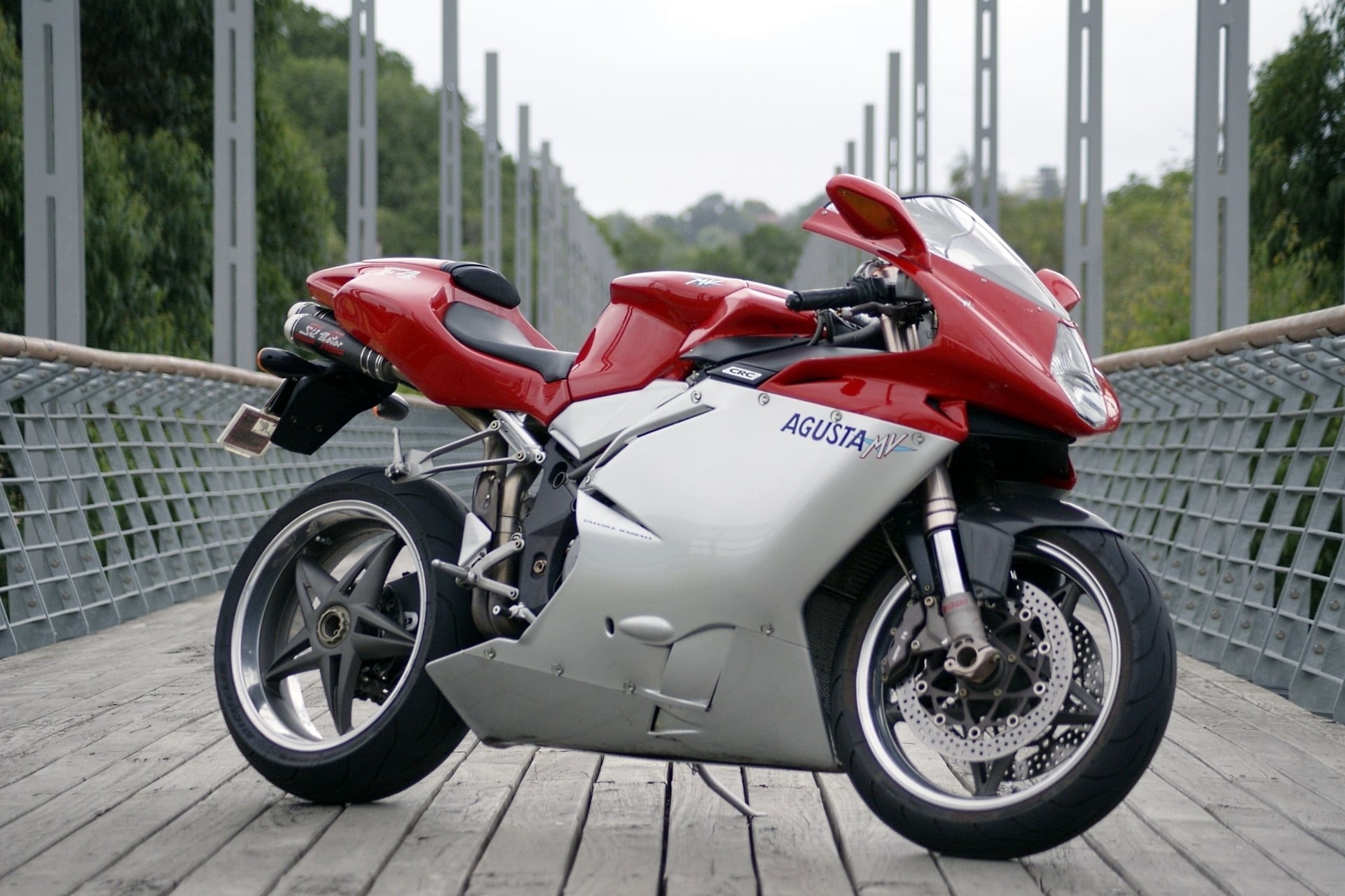 fence, MV Augusta, f, security, outdoors, motorcycle, bike, parking, street, city, nature, 1080P, transportation, day, red, side view, protection, mv agusta, HD Wallpaper