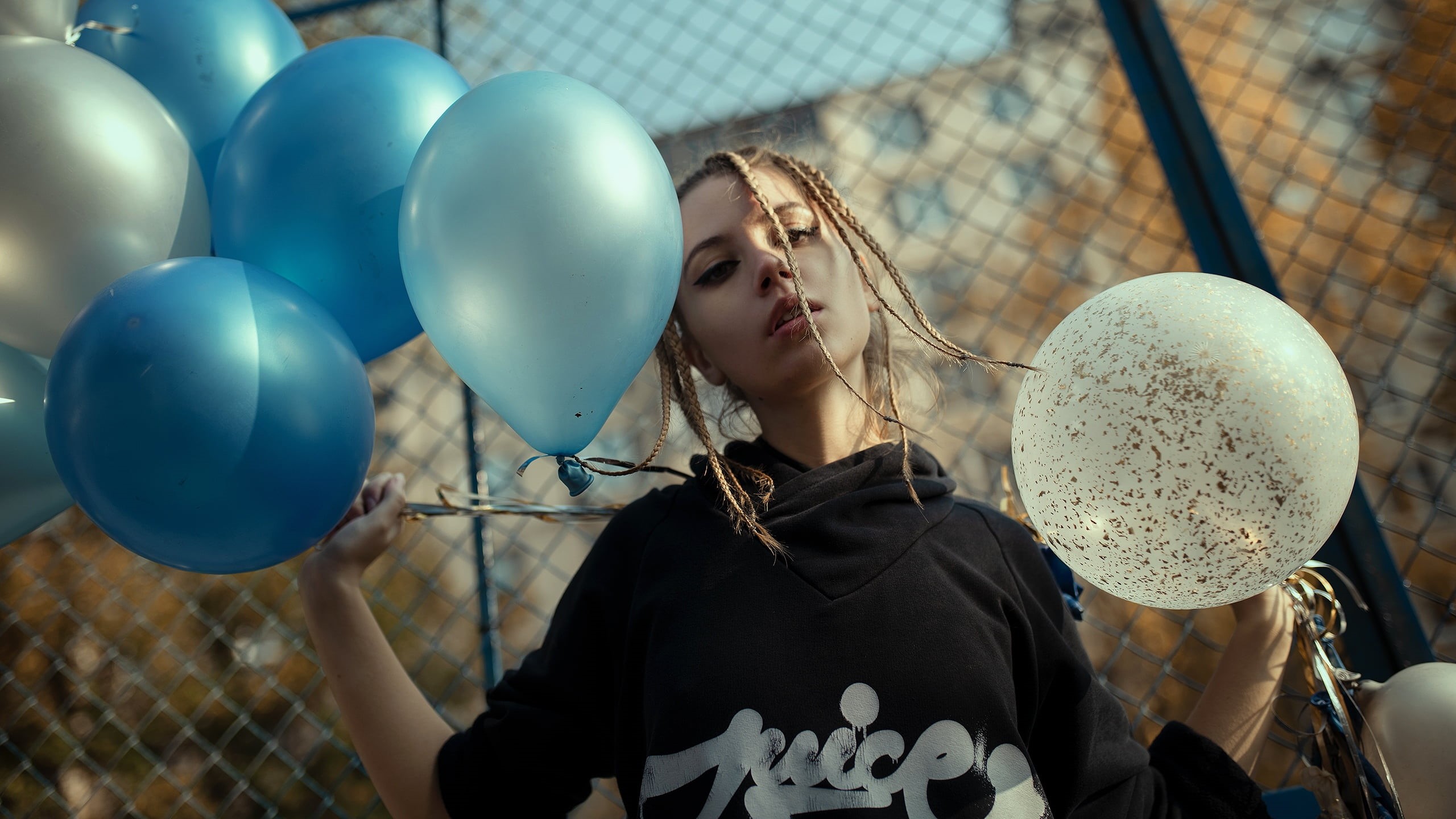 hoods, braids, outdoors, 2K, balloon, sportwear, looking at viewer, brunette, women, eyeliner, Ksenia Kokoreva, black clothing, make up, Yuriy Lyamin, HD Wallpaper