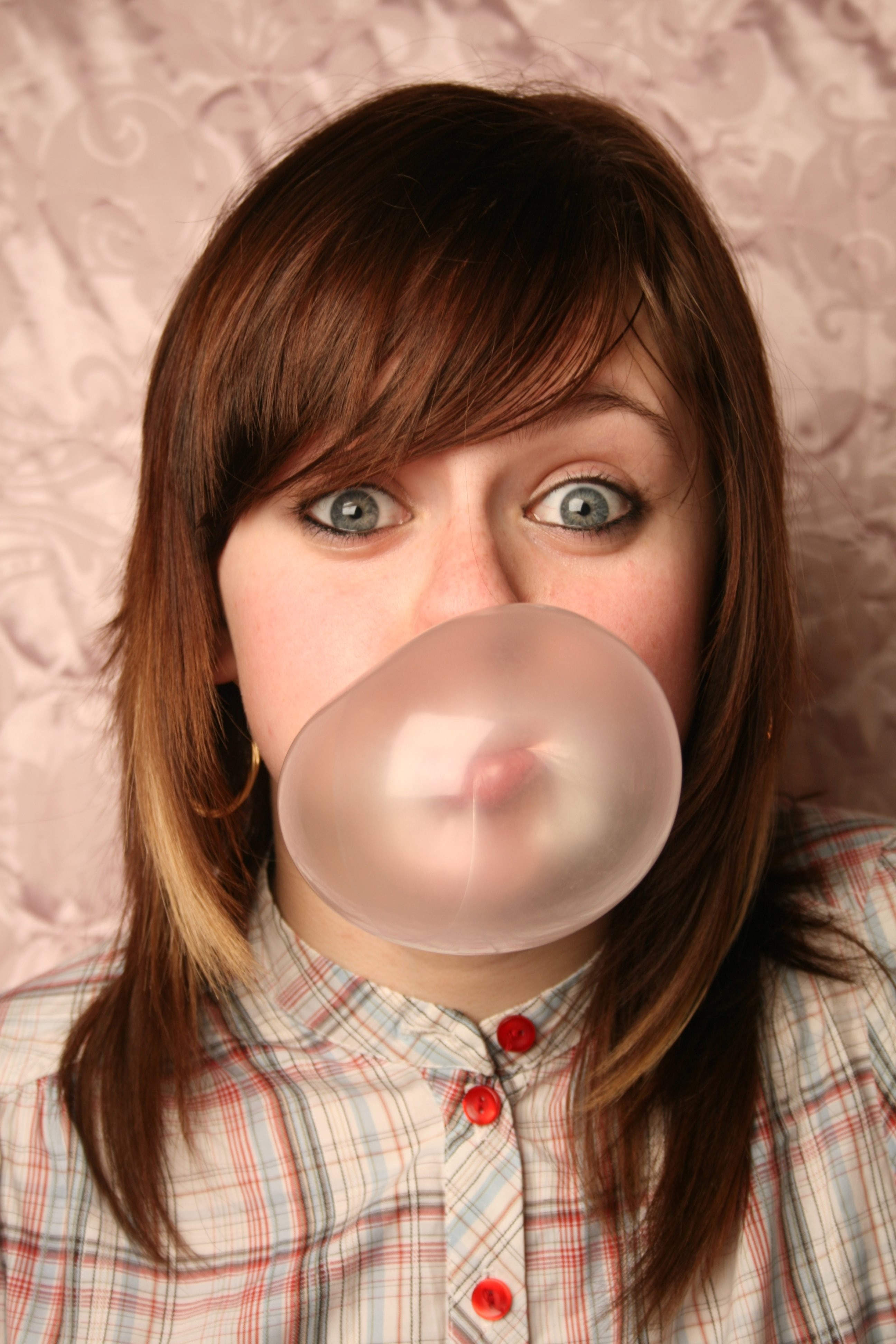 brown hair, adult, shirt, checkered, 4K, front view, hairstyle, looking at camera, face, one person, women, portrait, bubble gum, censorship, blue eyes, Phone HD Wallpaper