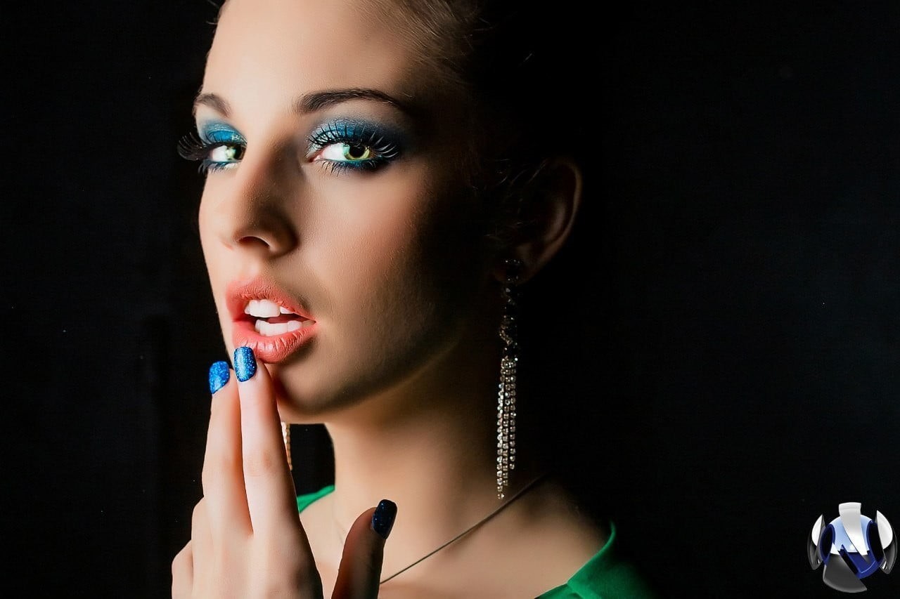 nail, portrait, body part, glamour, human face, 720P, model, Alla Berger, fingernail, human body part, black background, hand, fashion, headshot, studio shot, HD Wallpaper