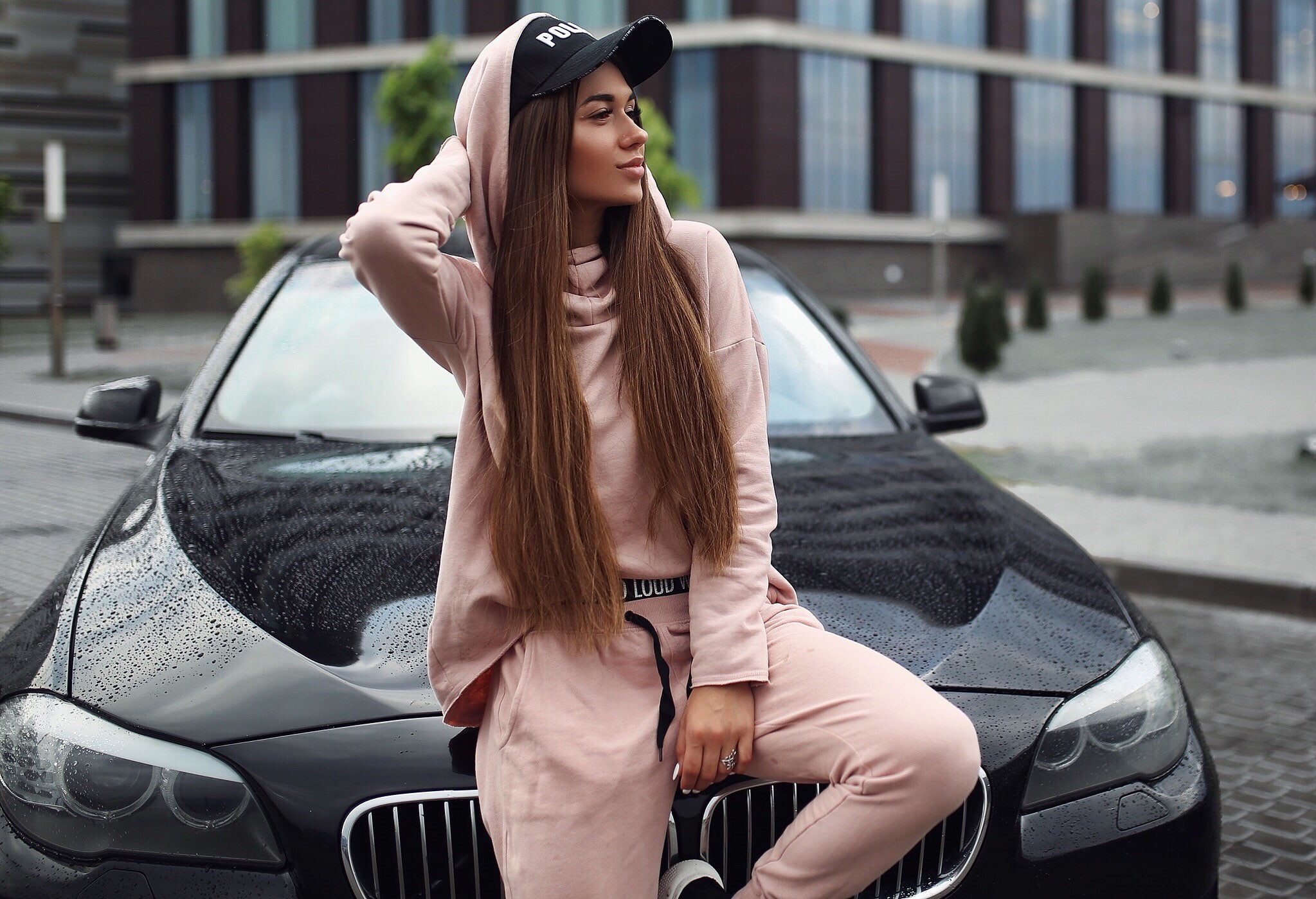 straight hair, women, looking away, long hair, women outdoors, model, pink clothing, brunette, car, BMW, women with cars, baseball caps, sitting, 1080P, HD Wallpaper