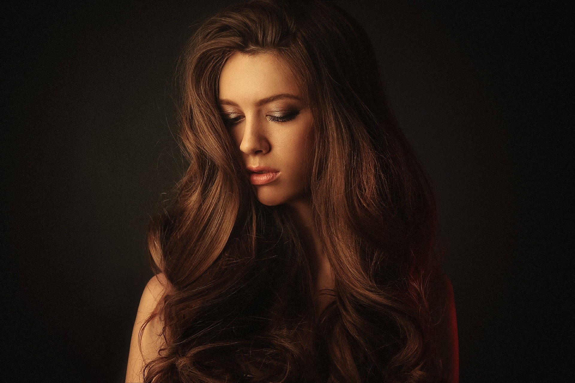 human hair, long hair, beautiful woman, beautiful people, adult, 1080P, beauty, indoors, one person, simple background, luxury, hair, brown hair, fashion, HD Wallpaper