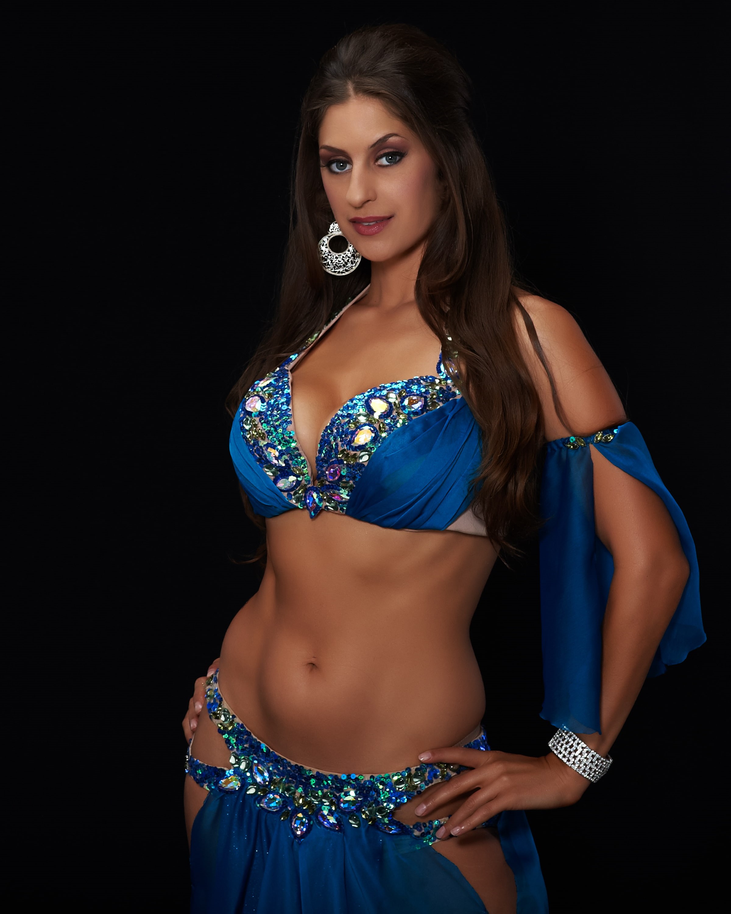 2K, cleavage, Sadie Marquardt (Dancer), Belly Dancer, women, Phone HD Wallpaper