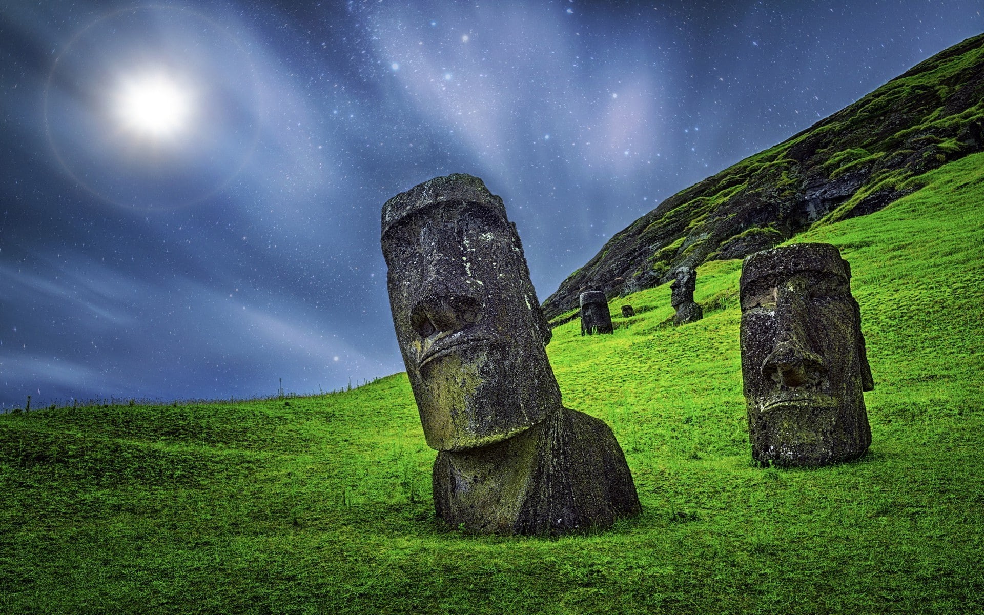 enigma nature landscape moai sculpture starry night grass moonlight easter island rapa nui chile statue stone long exposure, 1080P, HD Wallpaper