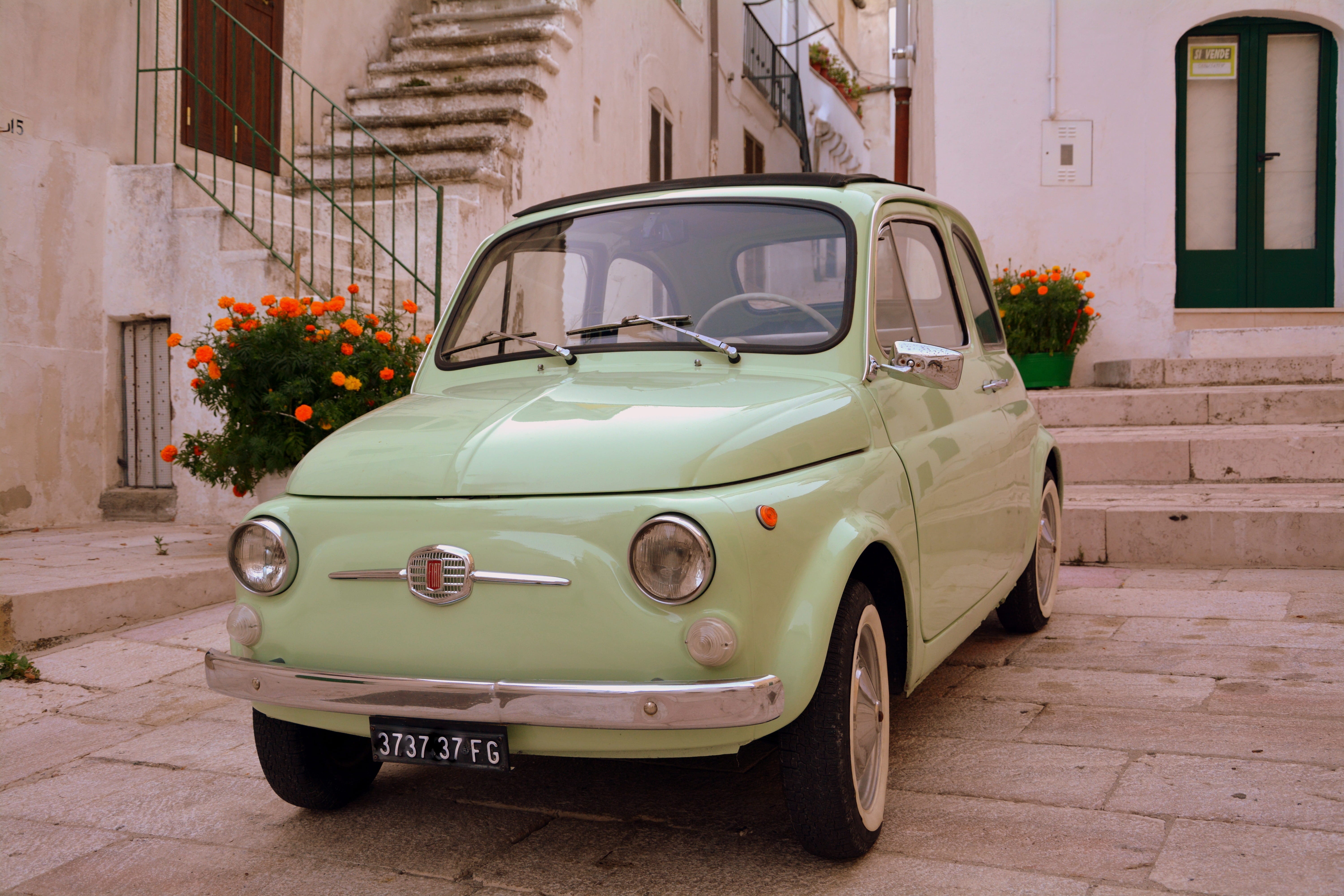city, architecture, 500, transportation, car, building exterior, retro styled, mode of transportation, outdoors, personal land vehicle, five hundred, stairs, HD Wallpaper