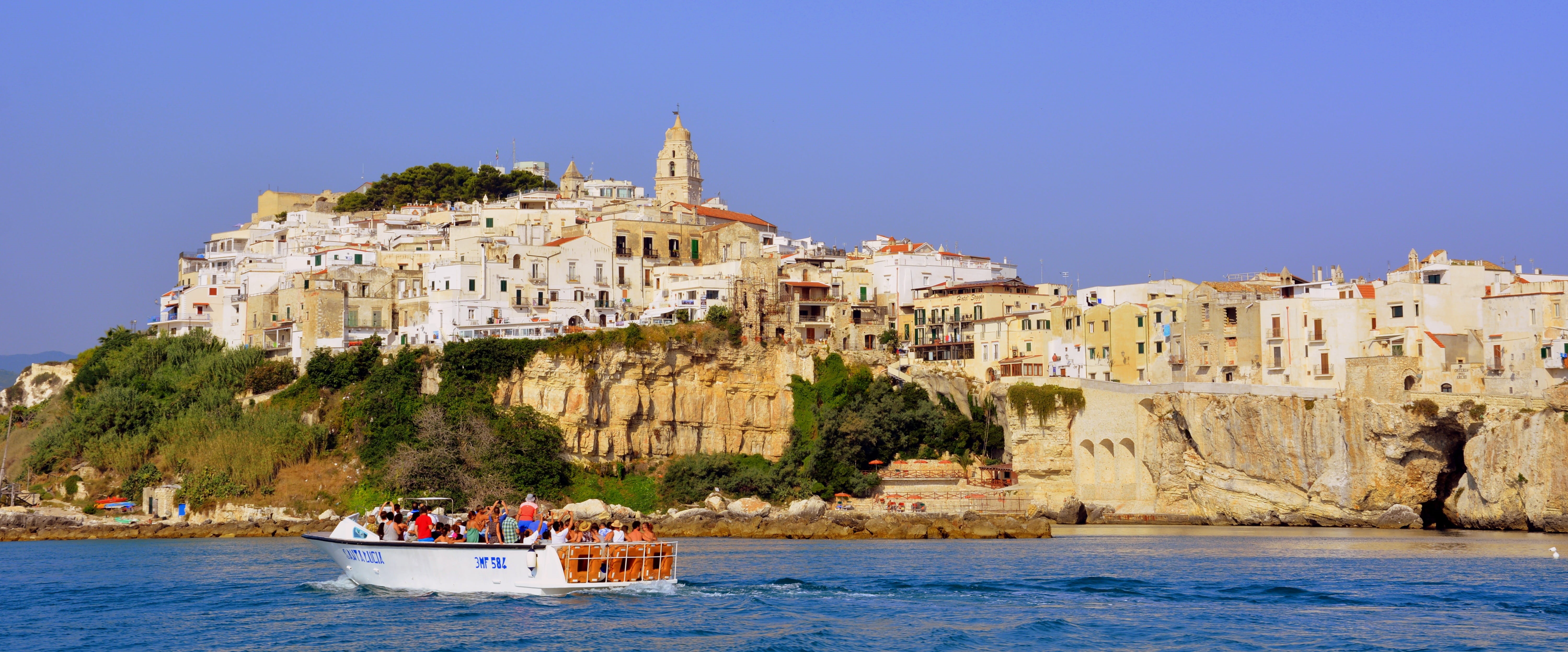 trip, vacations, city, puglia, transportation, italy, 5K, sky, sea, travel destinations, outdoors, architecture, tourist, land, water, passenger craft, HD Wallpaper